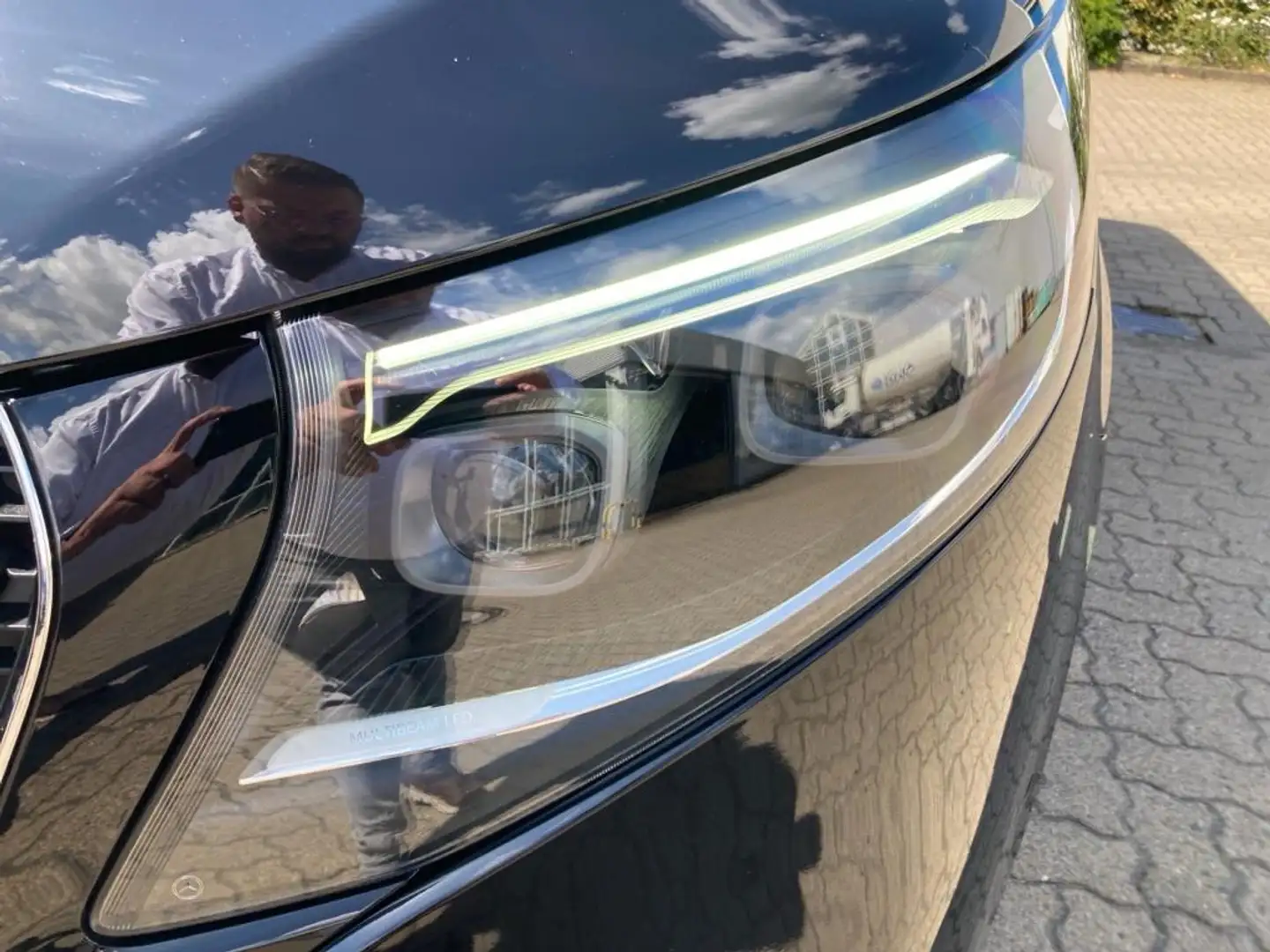 Mercedes-Benz V 300 d STYLE Lang MULTIBEAM+Standhz.+AHK2,5t Nero - 2