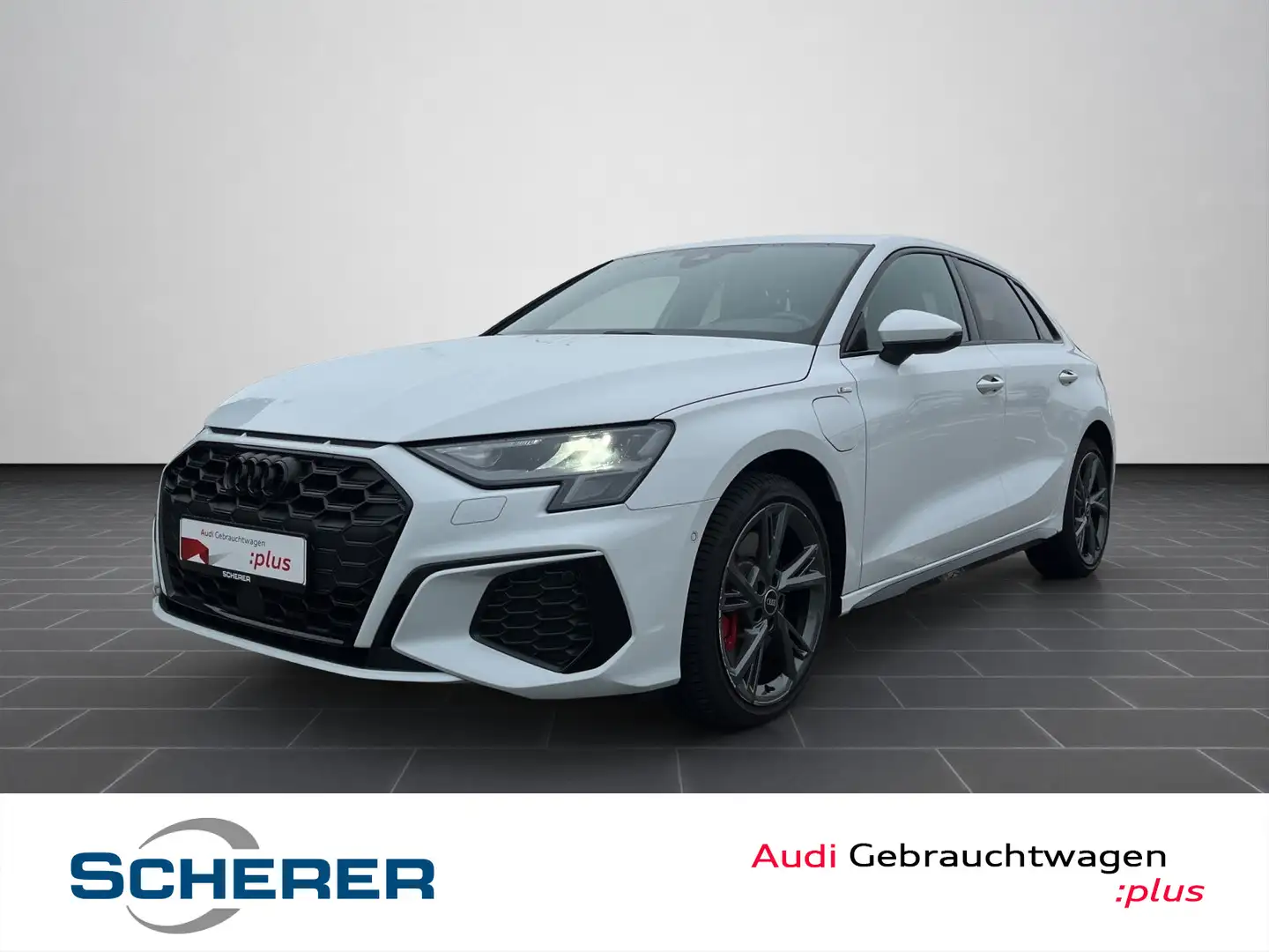 Audi A3 S line 45 TFSIe NAVI RFK ACC EPH+ S Weiß - 1