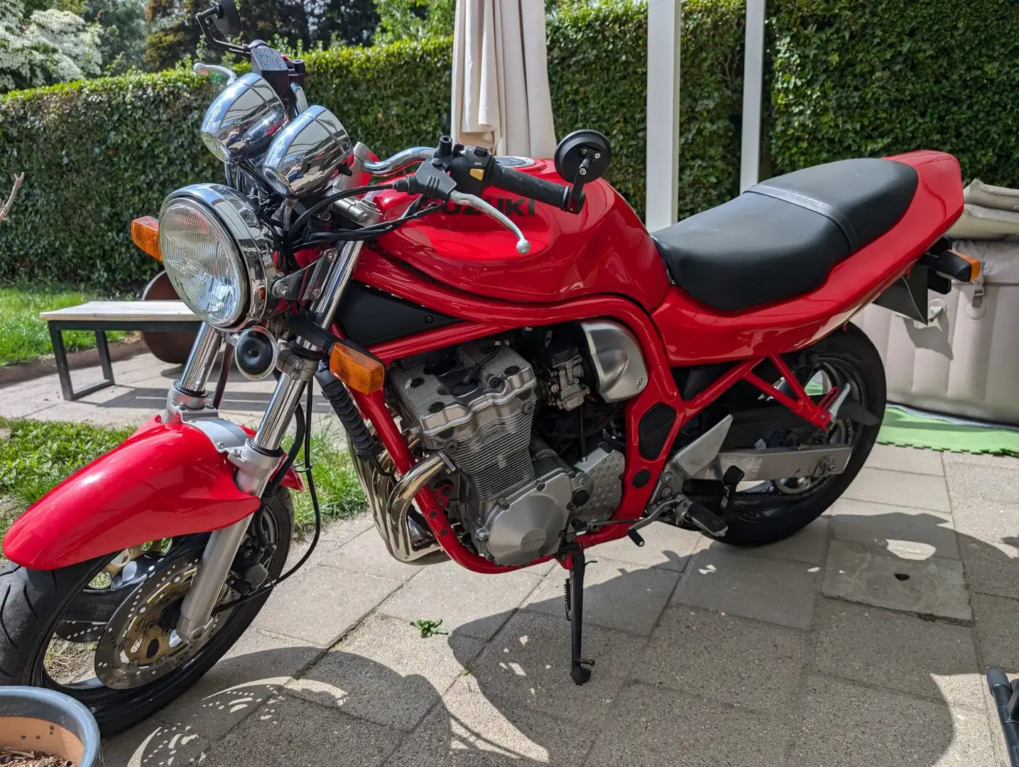 Suzuki GSF 600 Roşu - 1