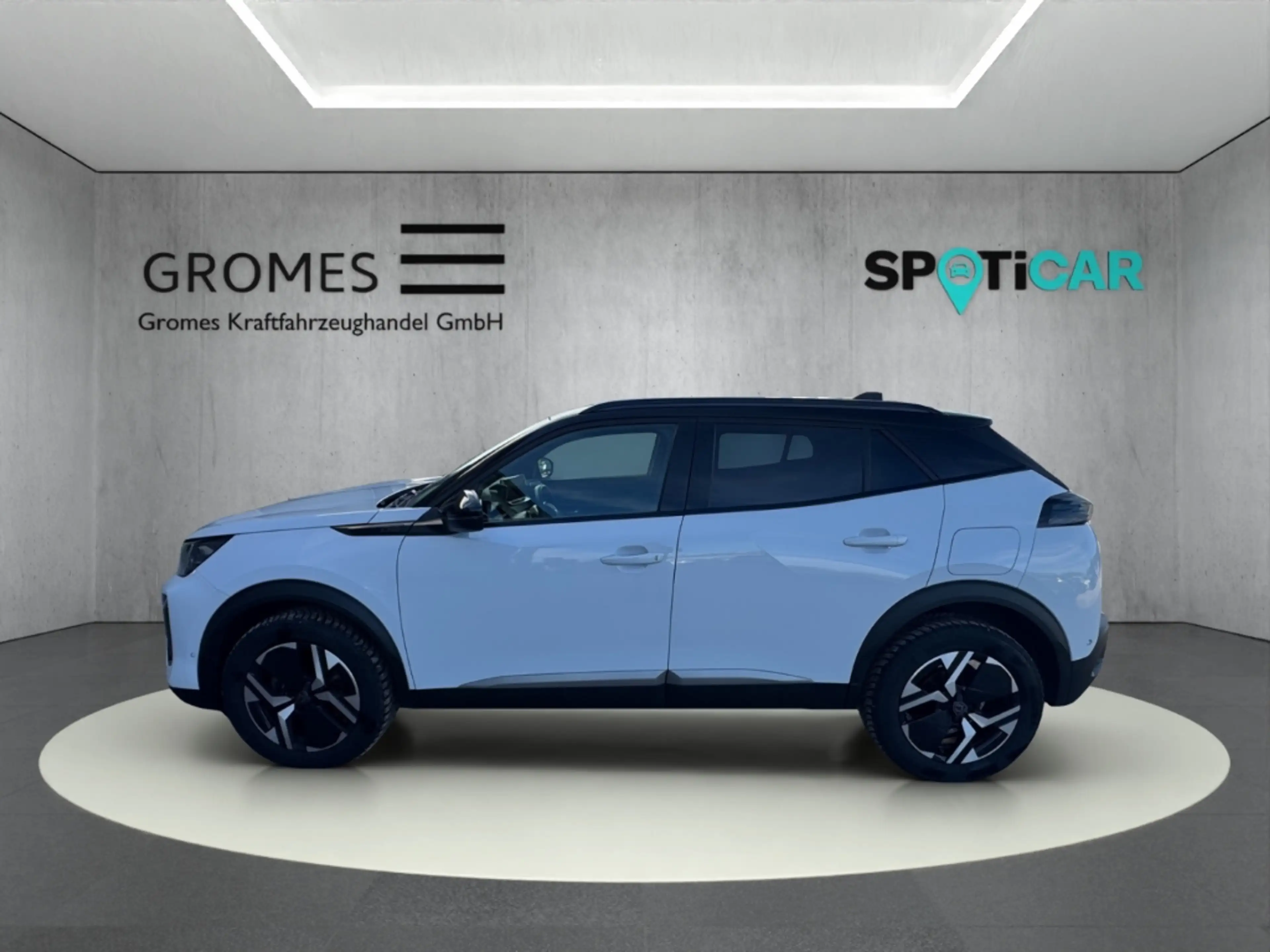 Peugeot 2008 Neuer GT PT 130 EAT8 Navi Leder 360 Kamera Massage — photo 6