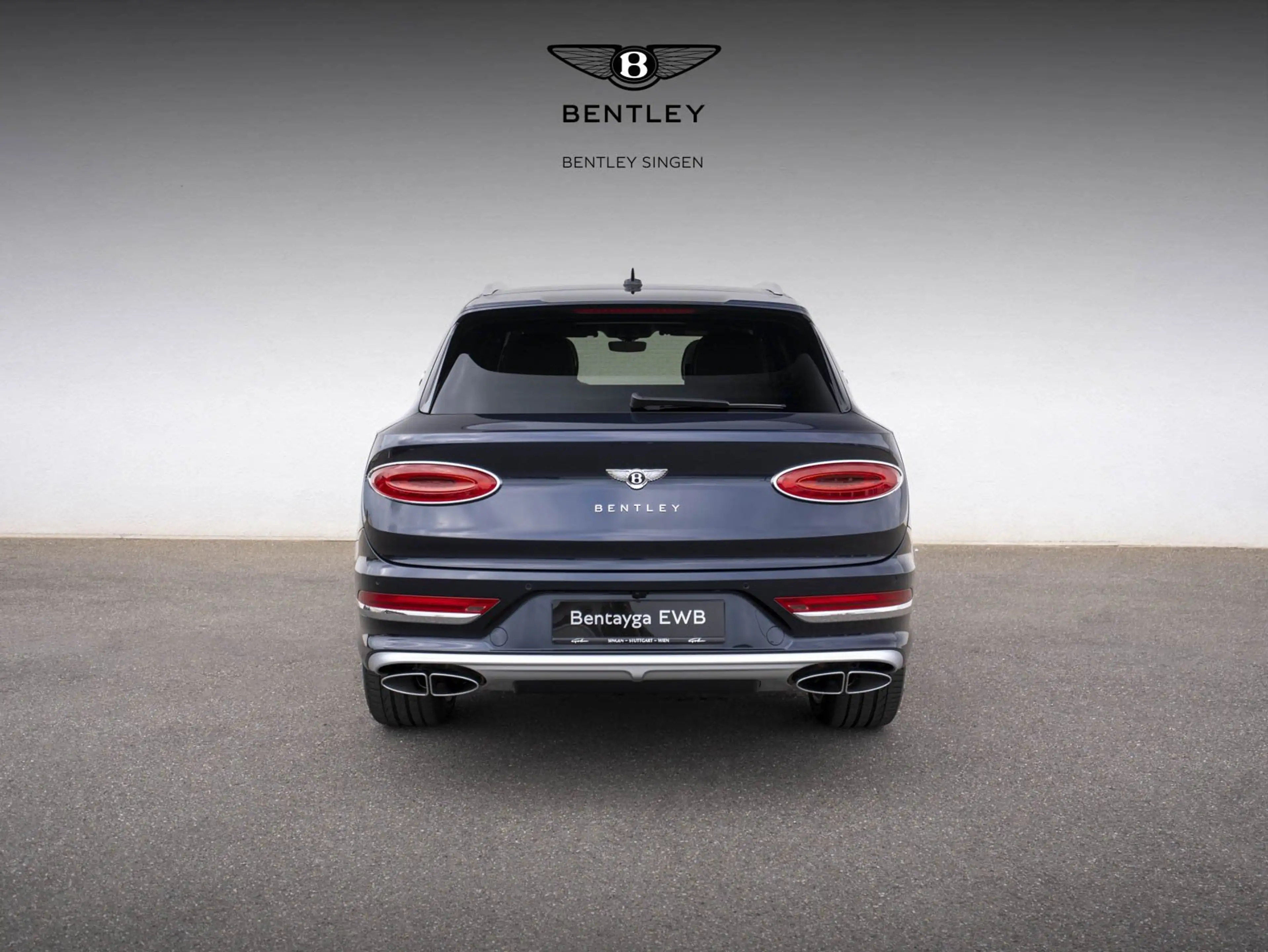 Bentley Bentayga EWB Mulliner V8 — photo 4