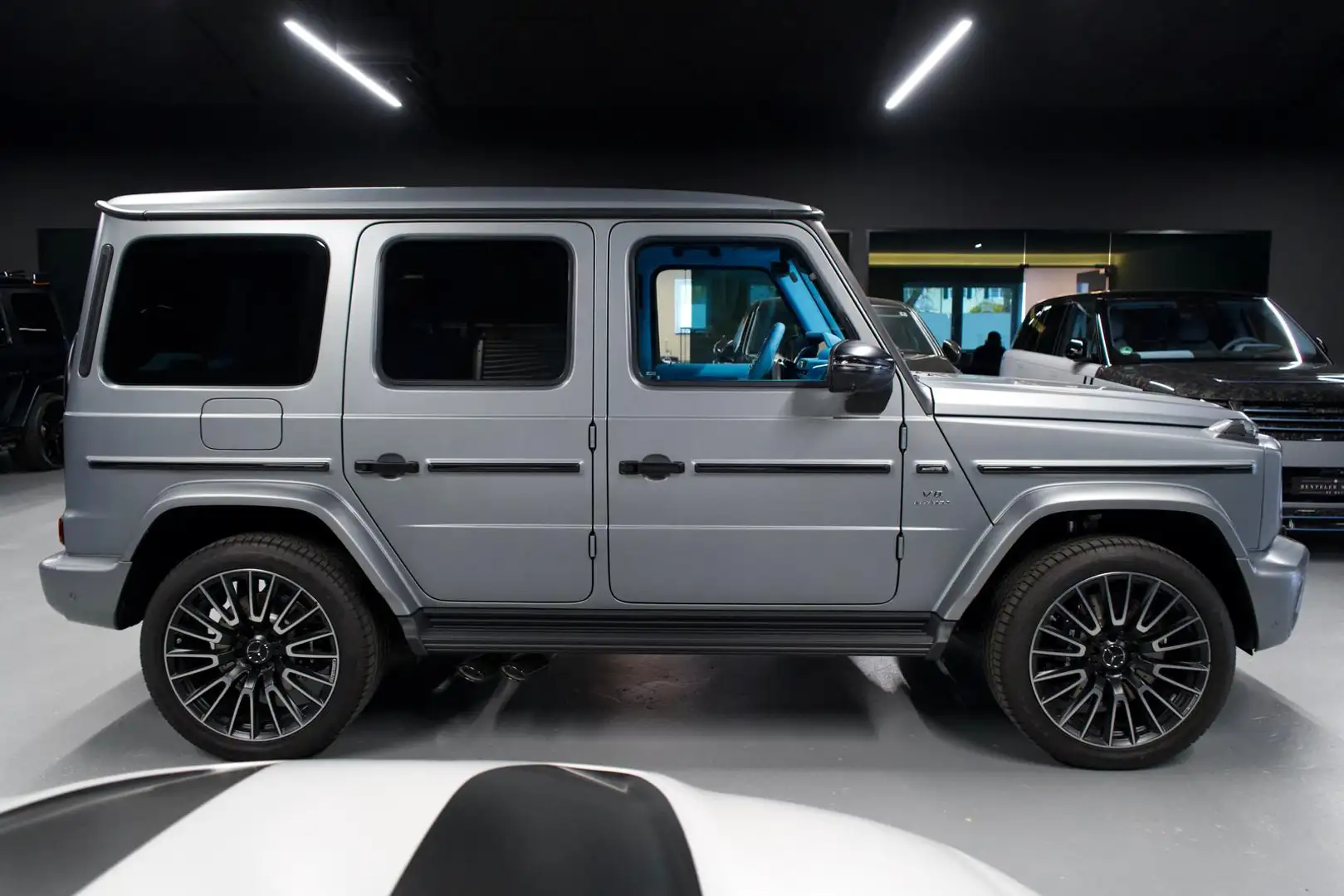 Mercedes-Benz G 63 AMG G63 AMG SKYLINEBLUE*BURMESTER*MULTIBEAM*A22 - 2