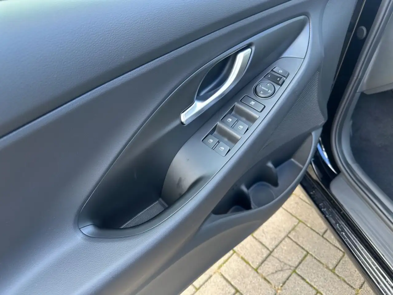 Hyundai i30 1.0 T-GDI DCT Advantage 74 kW, 5-türig 15
