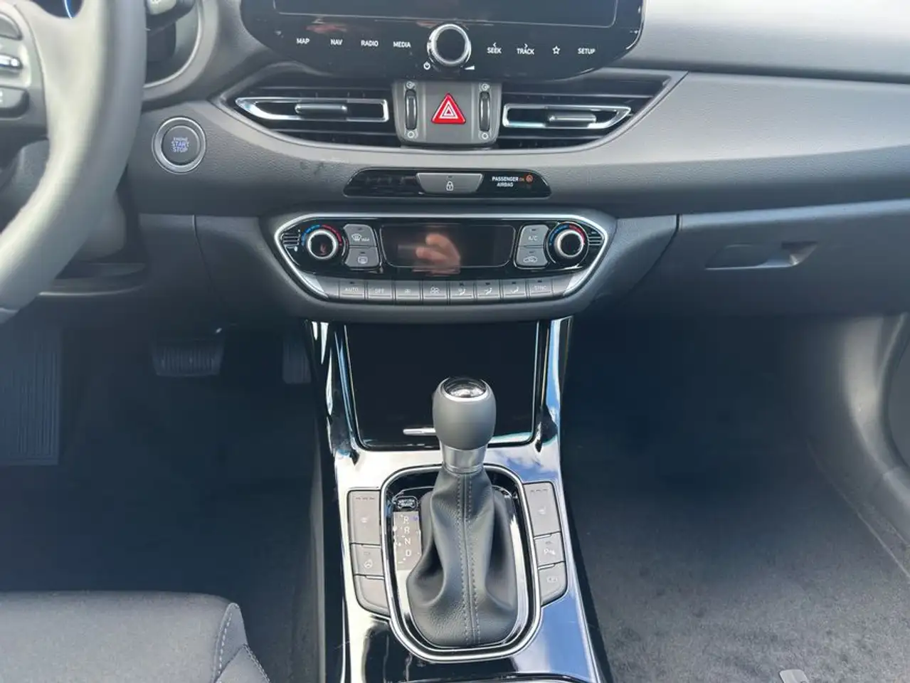 Hyundai i30 1.0 T-GDI DCT Advantage 74 kW, 5-türig 13