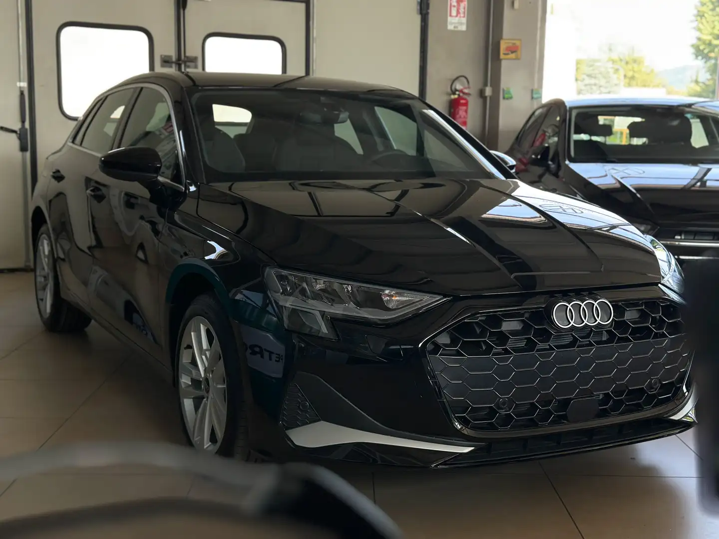 Audi A3 Sportback tfsiE Business Advanced 204cv stronic Nero - 2