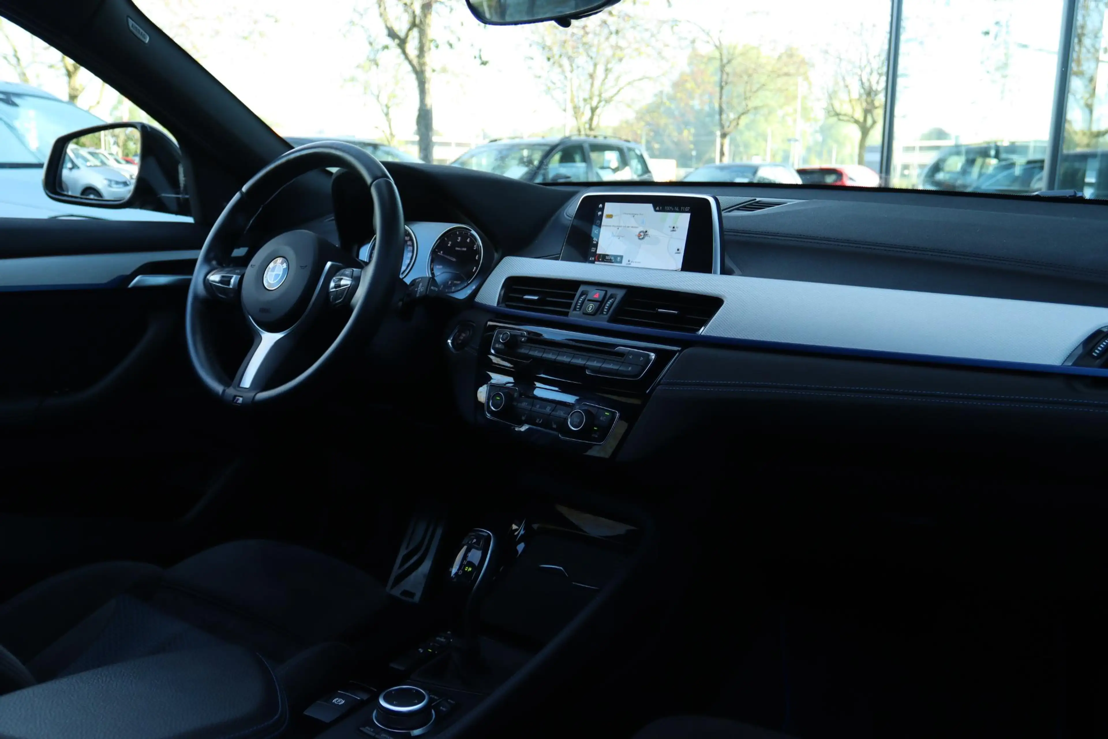 BMW X2 SDRIVE18I HIGH EXECUTIVE M-SPORT | PANO | LED | AL — photo 6