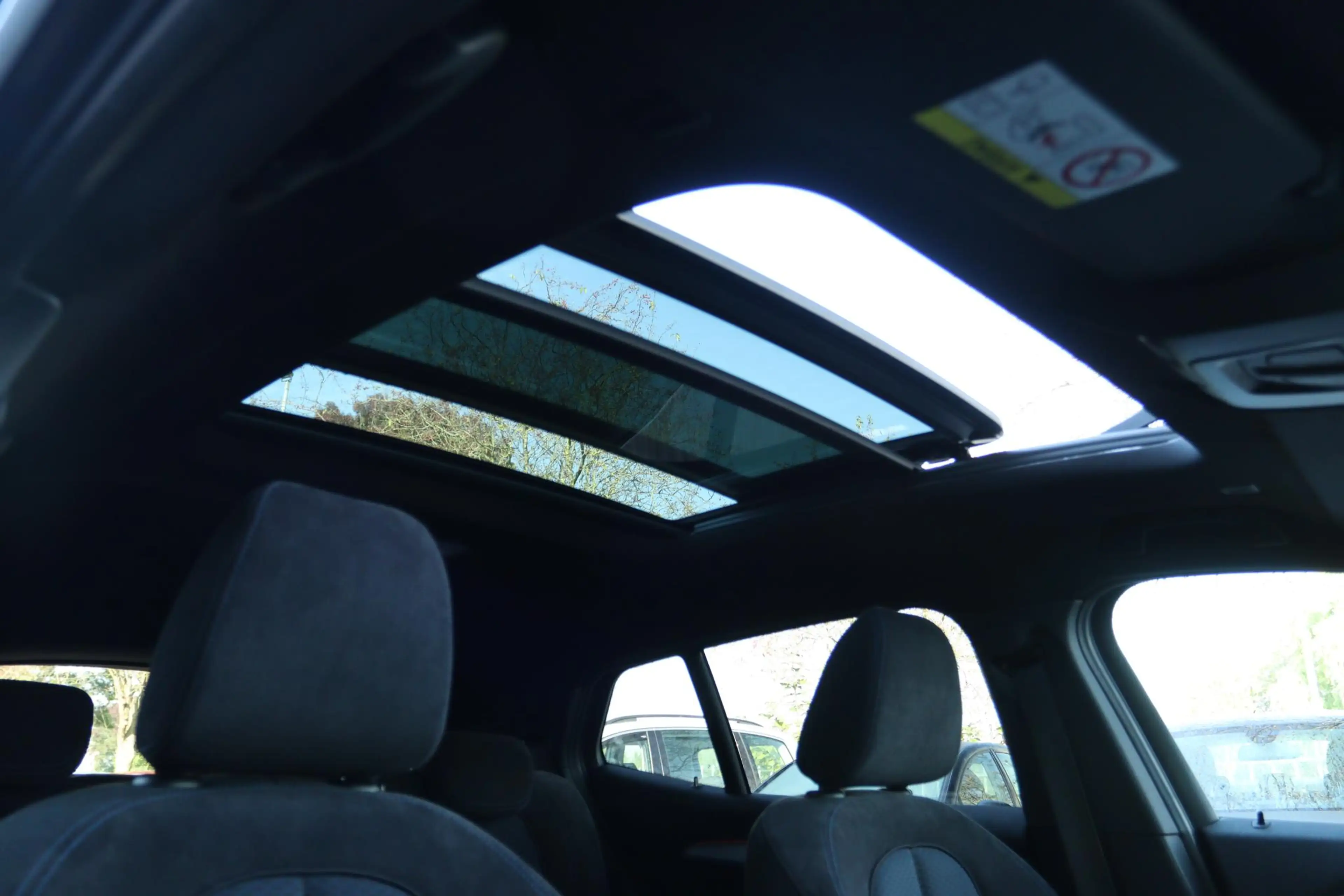 BMW X2 SDRIVE18I HIGH EXECUTIVE M-SPORT | PANO | LED | AL — photo 5