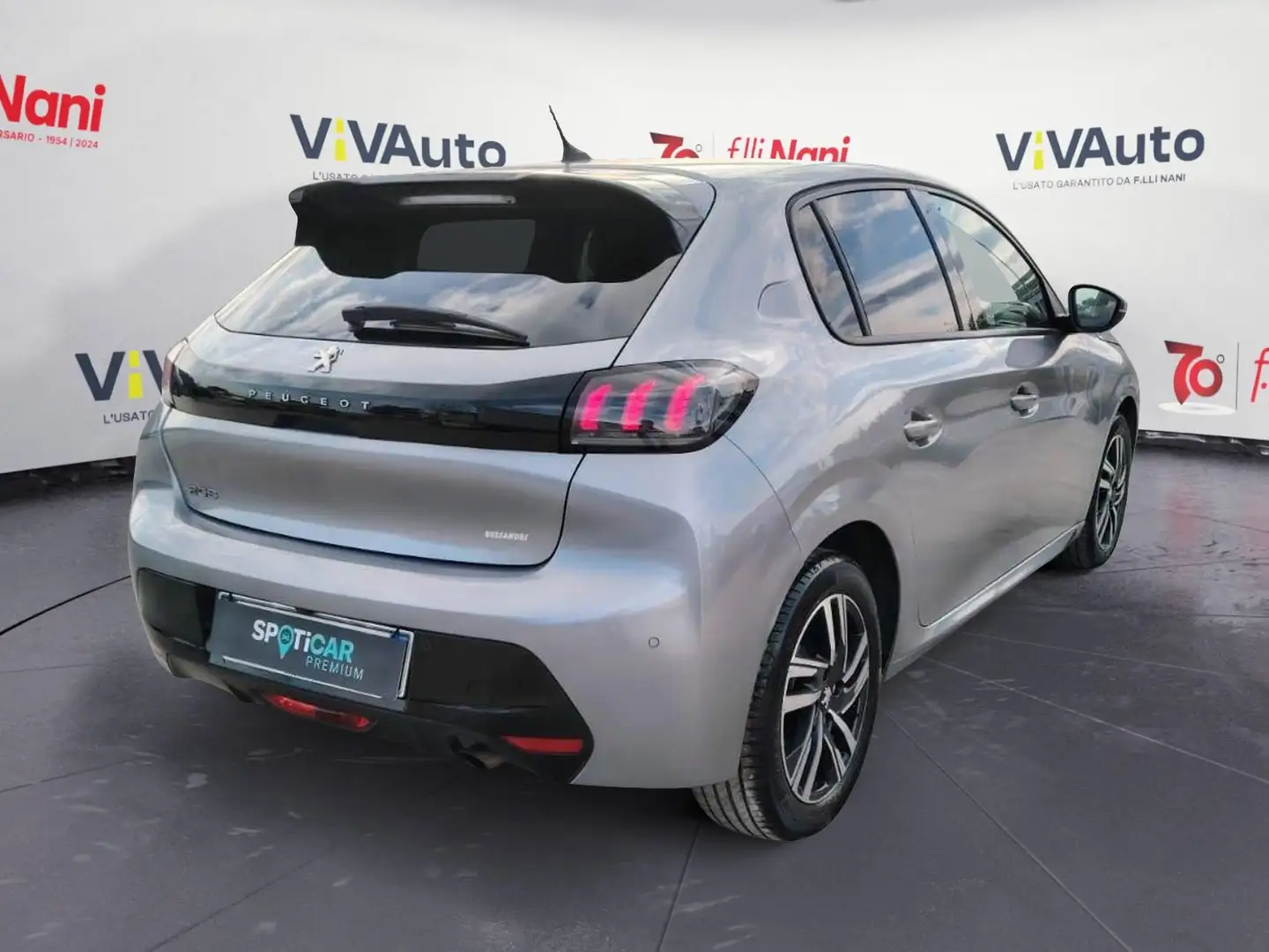 Peugeot 208 PureTech 100 Stop&Start EAT8 5 porte Allure Grijs - 2