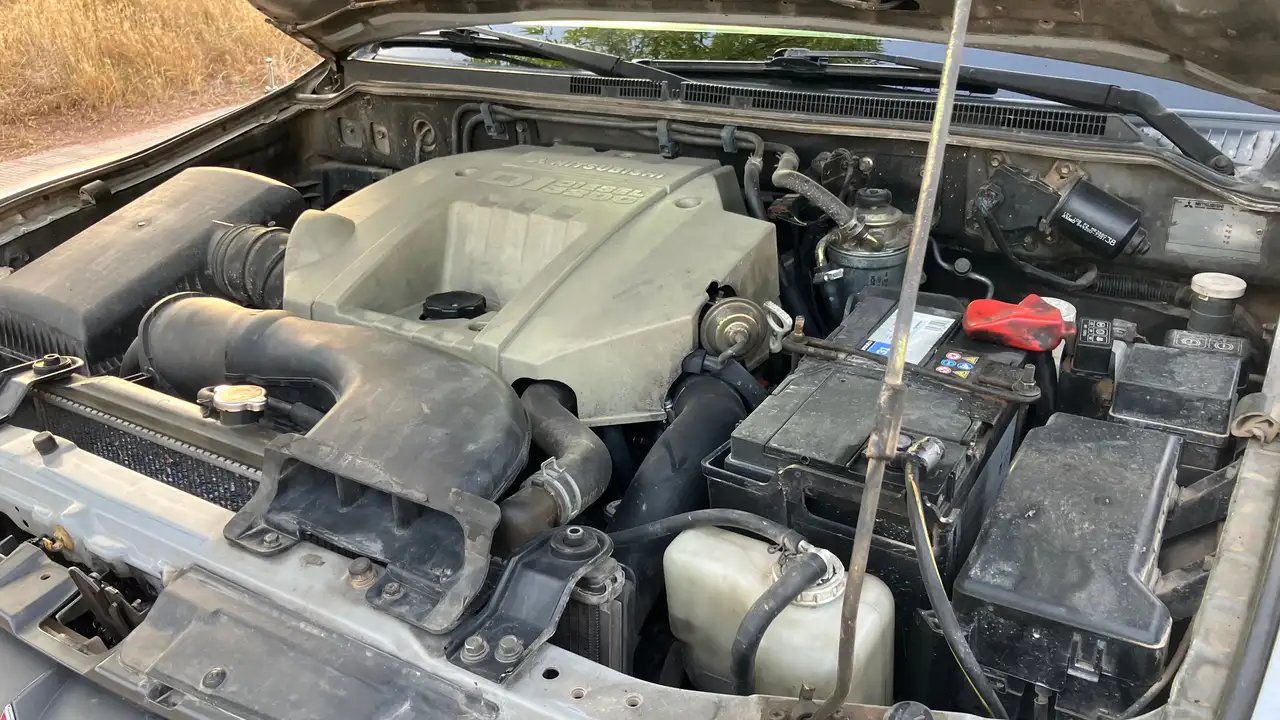 Mitsubishi Montero 3.2 DI-D GLX, foto 11
