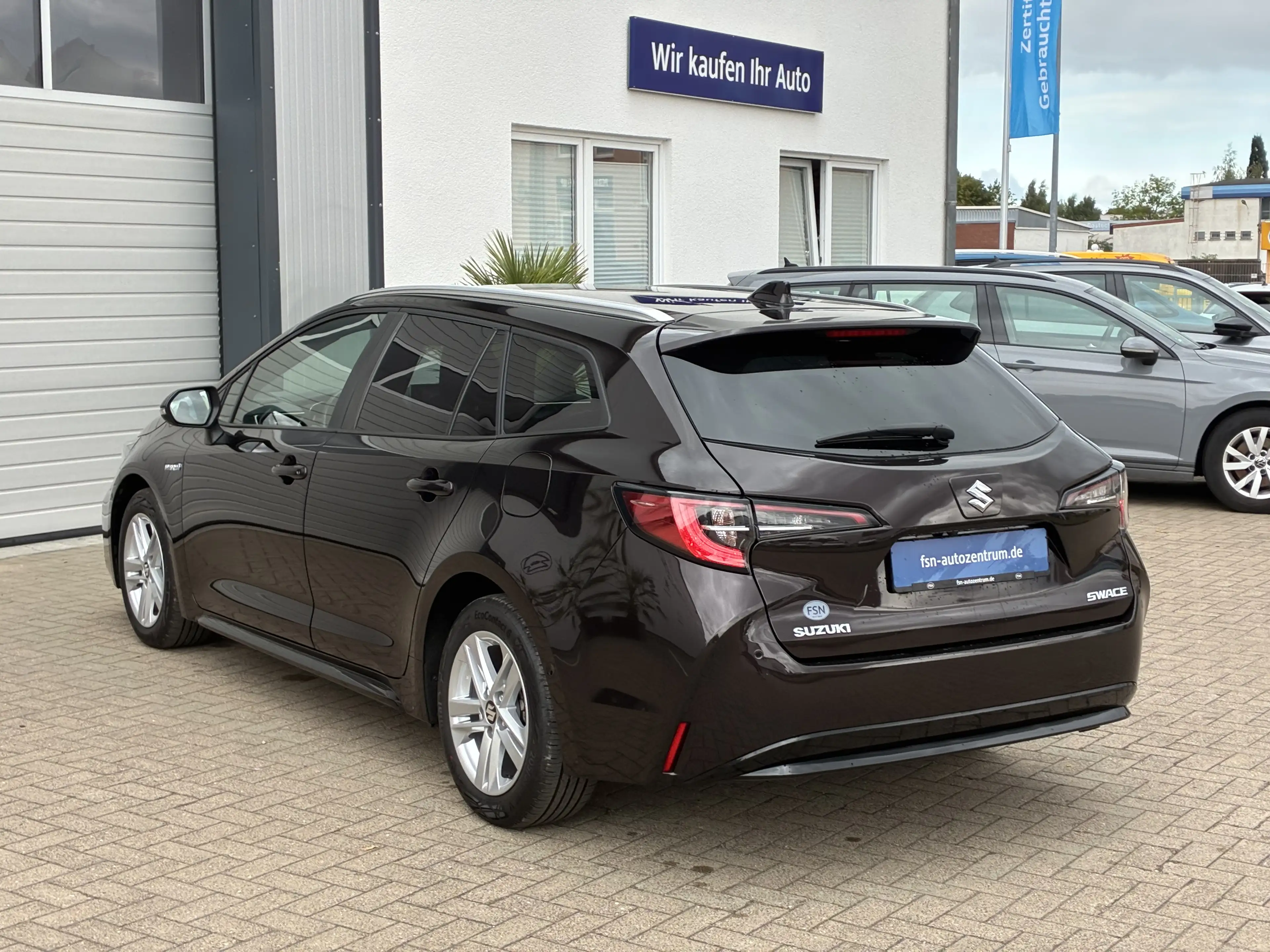 Suzuki Swace COMFORT+ CVT HYBRID RFK ACC — photo 4