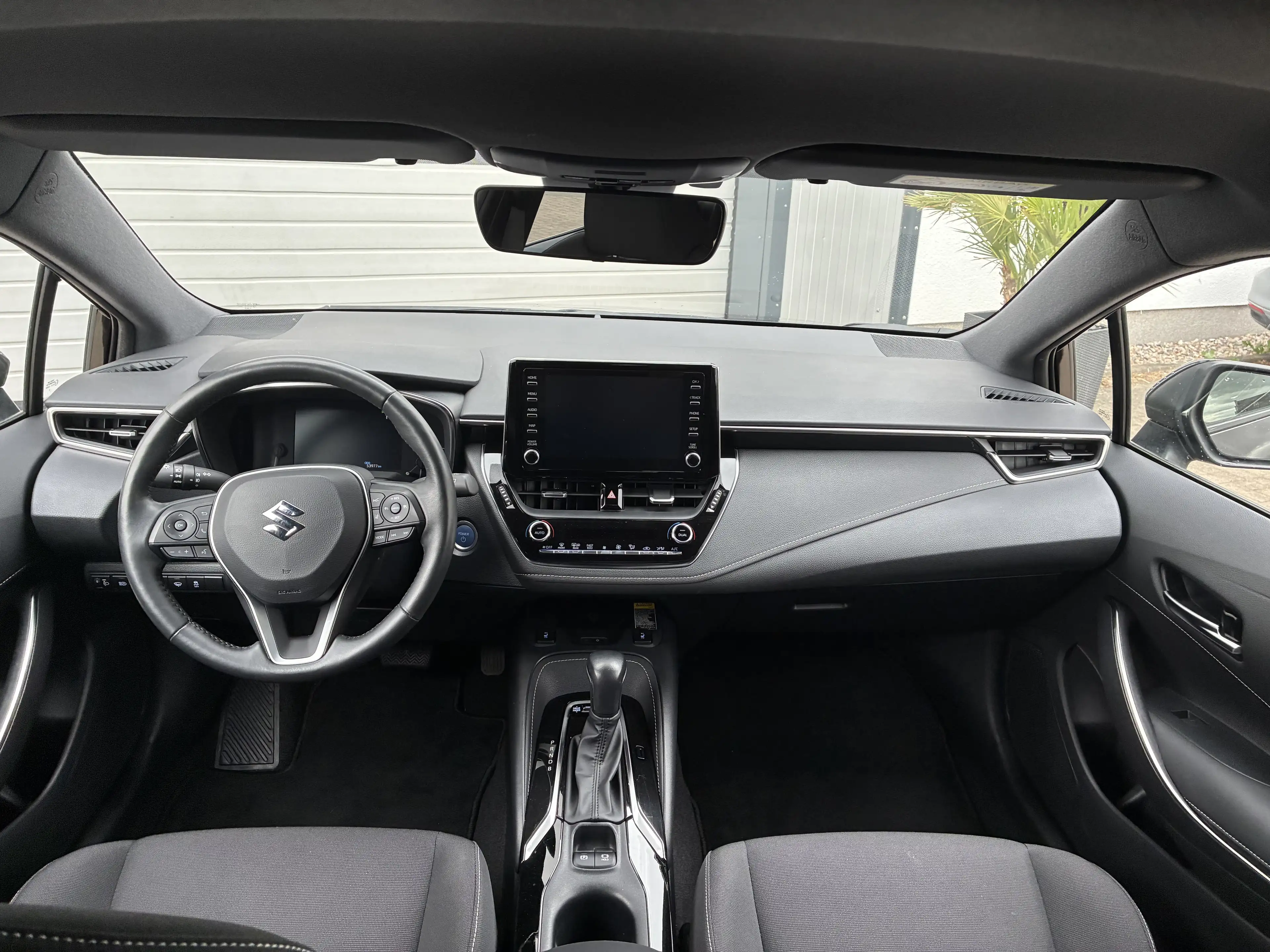 Suzuki Swace COMFORT+ CVT HYBRID RFK ACC — photo 6