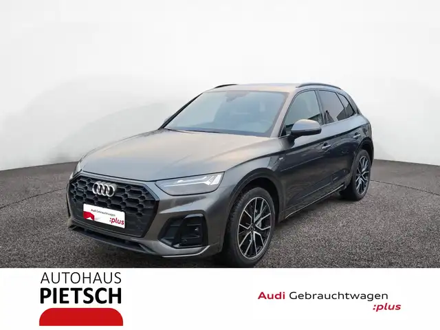 Audi Q5 55 TFSIe S line quattro S tronic Matrix AHK