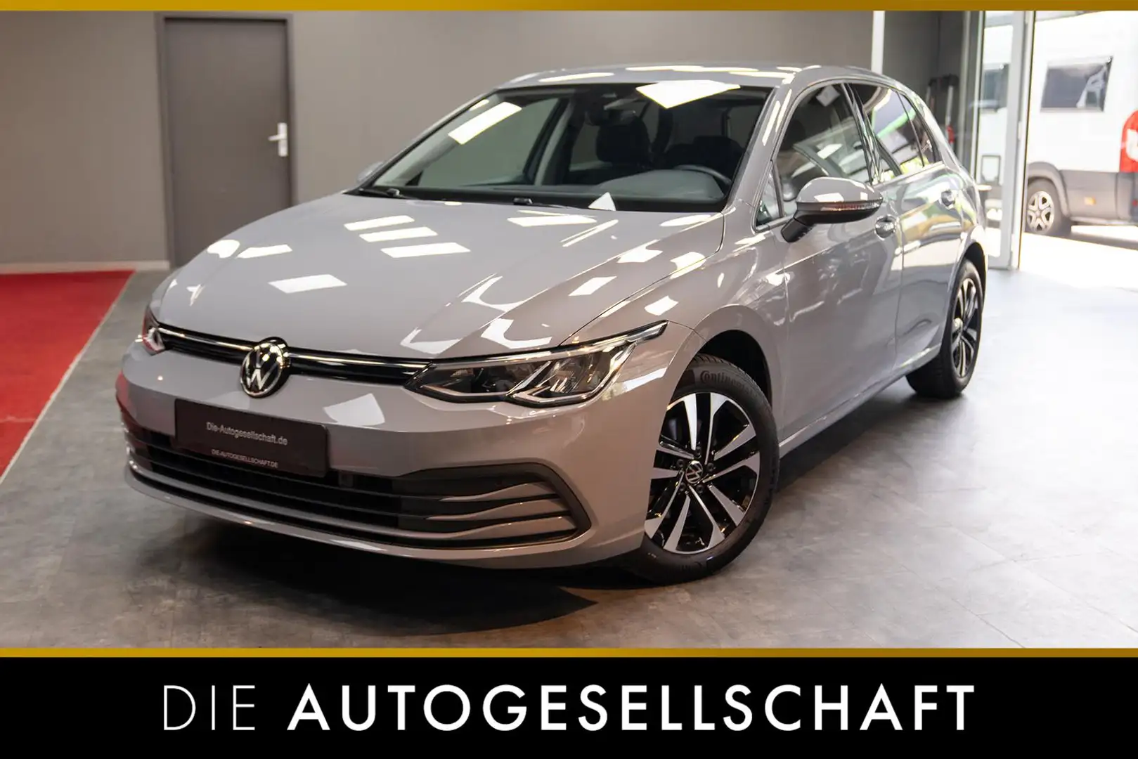 Volkswagen Golf United 1.0 TSI*LED*NAVI*VC*ACC*APP-CONNECT* Grau - 1