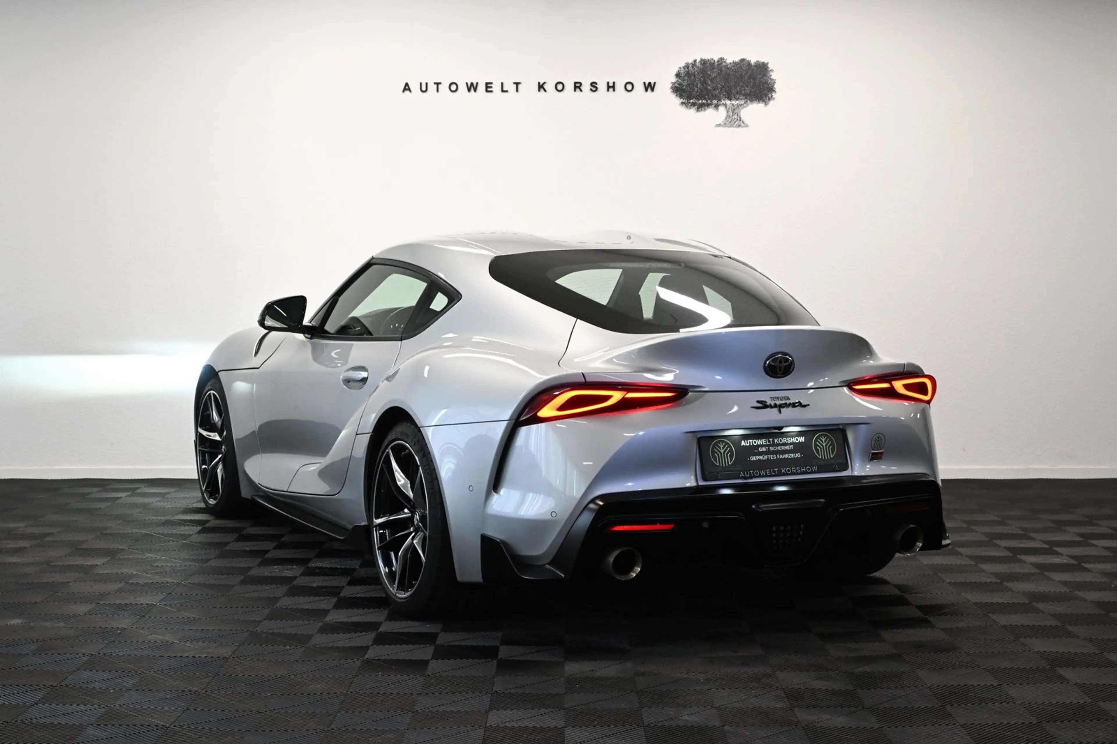 Toyota Supra GR 3.0 Legend *MATRIX*RFK*JBL*KEYLESS*HUD — photo 10