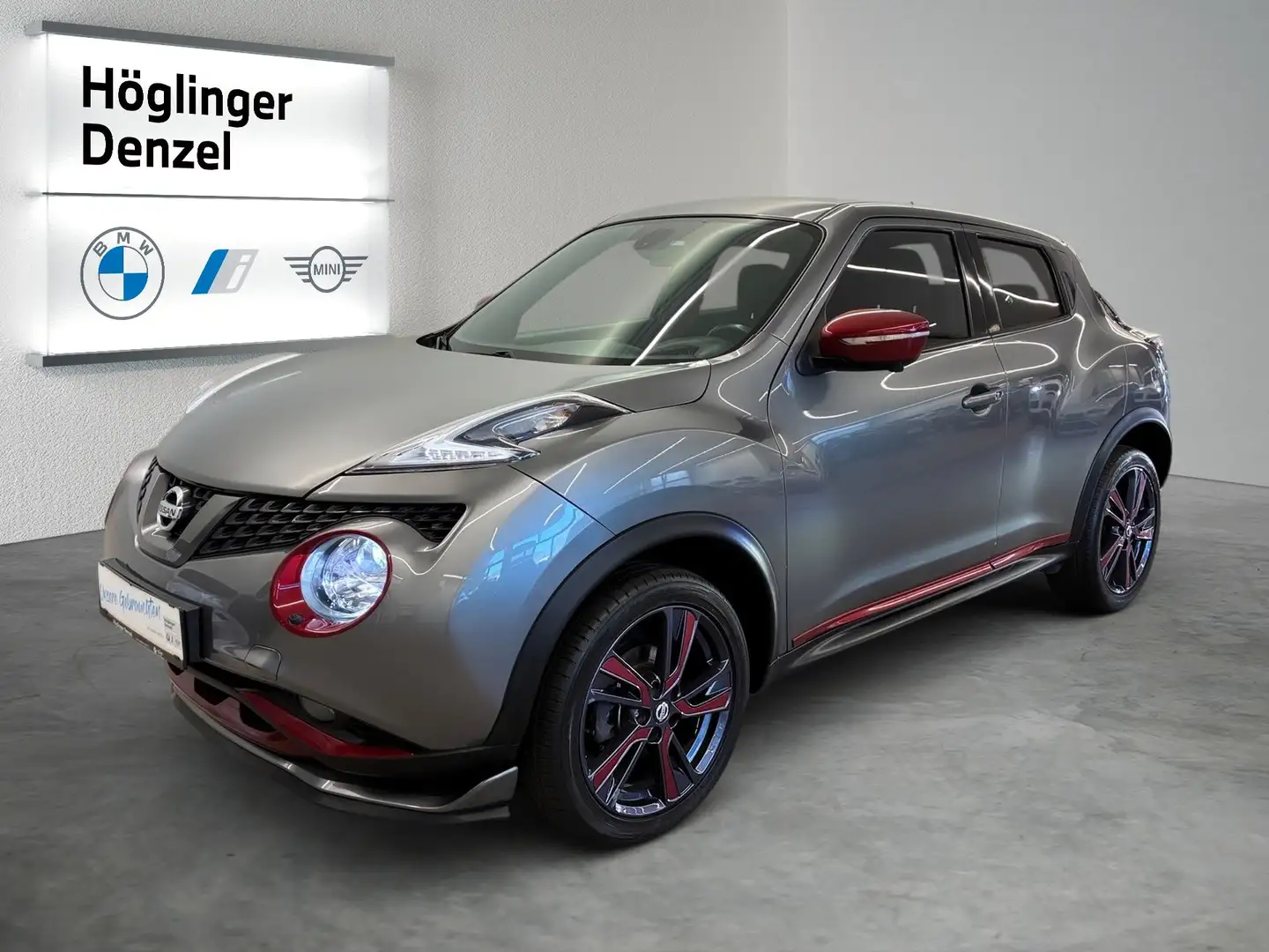Nissan Juke 1,2 DIG-T N-Connecta Grau - 2