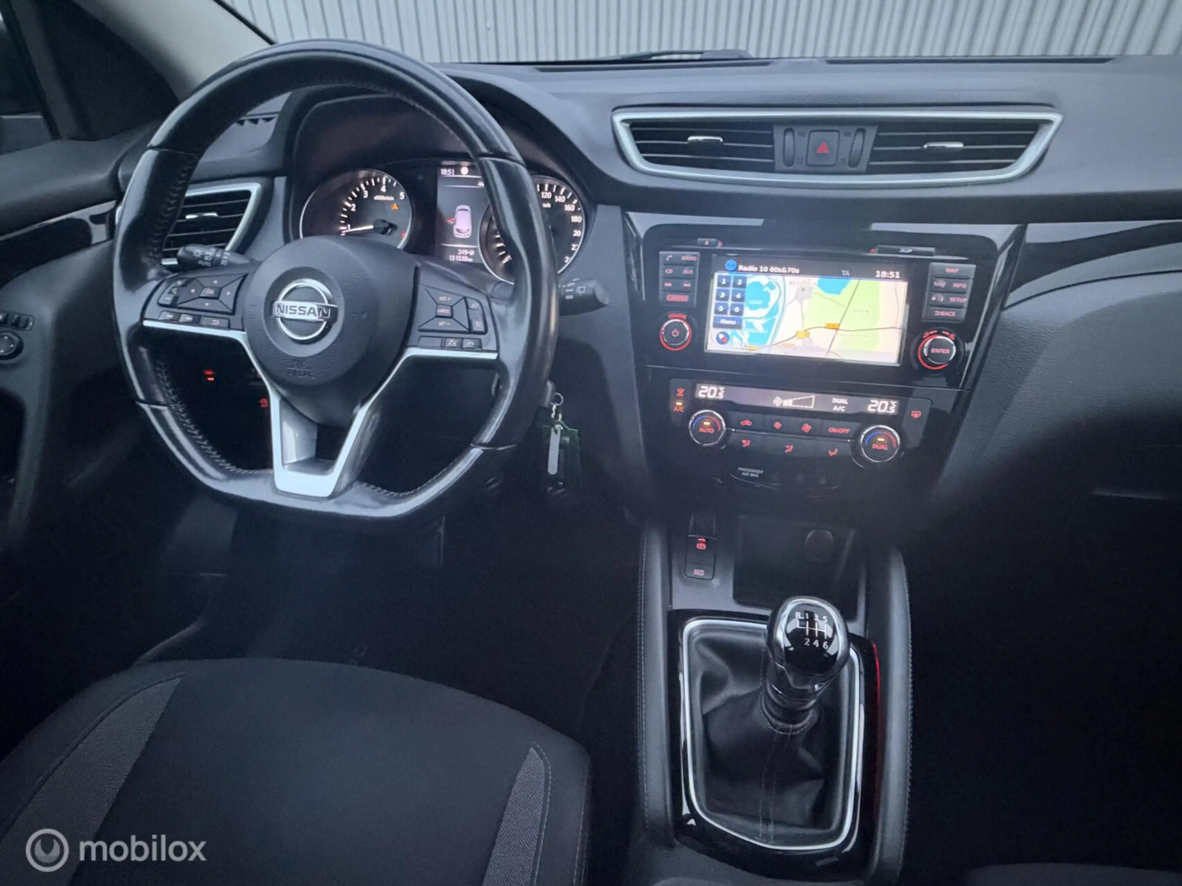 Nissan Qashqai 1.2 Acenta 2018 / Facelift / Camera / Stoelverwarm — photo 11