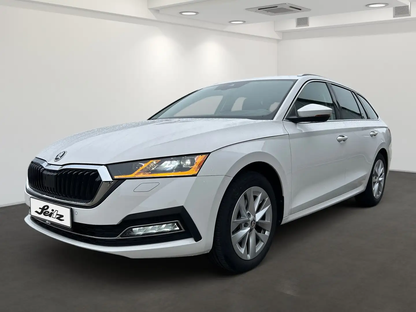 Skoda Octavia Combi 2.0 TDI Style *MATRIX*HEAD-UP*PANO* Bianco - 2