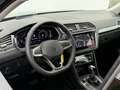 Volkswagen Tiguan 1.5 TSI Elegance | Trekhaak | ACC | IQ Light | DAB Zwart - thumbnail 9