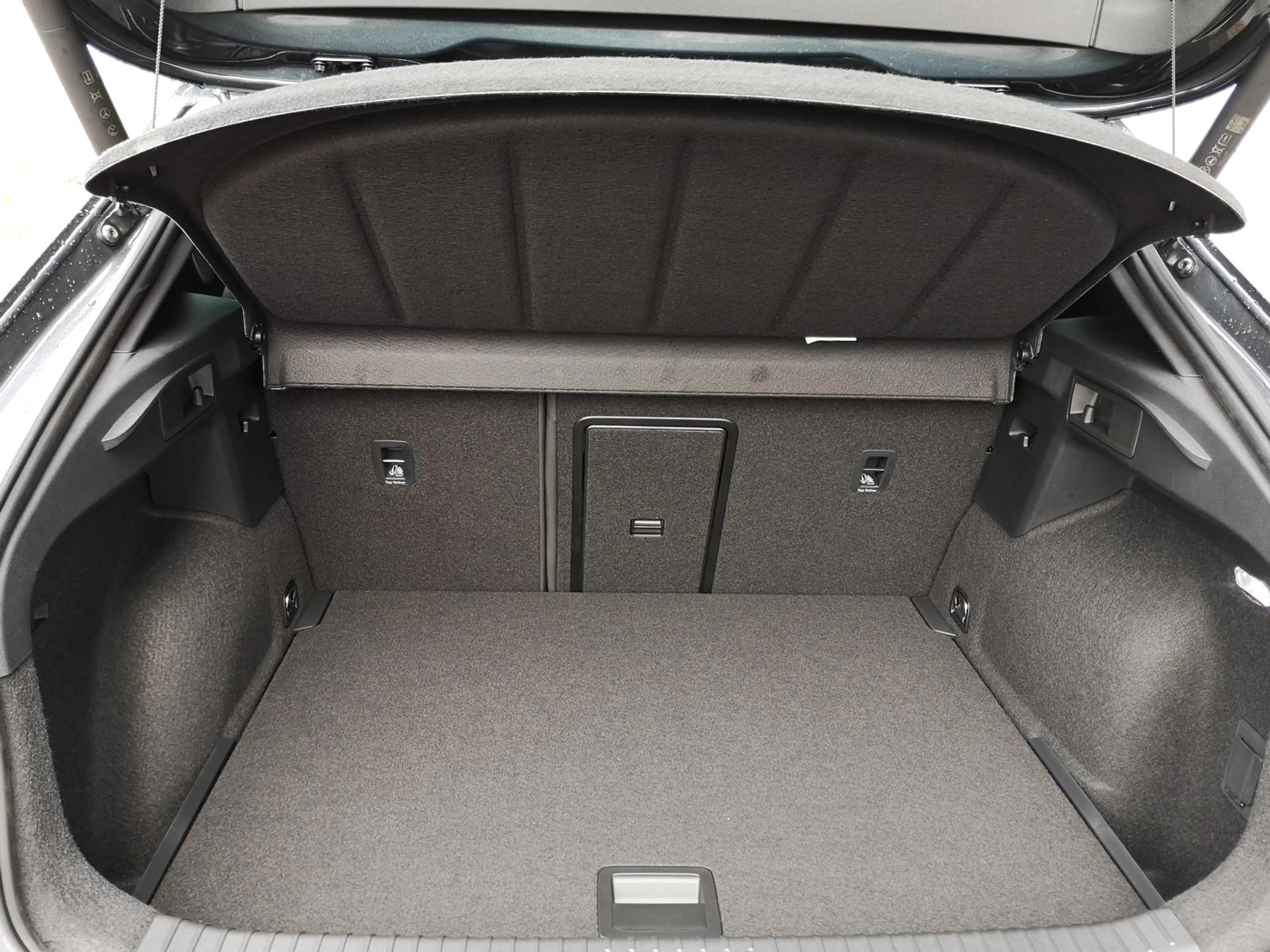 CUPRA Formentor 2.0TSI DSG 4Drive ABT AHK Sound — photo 9