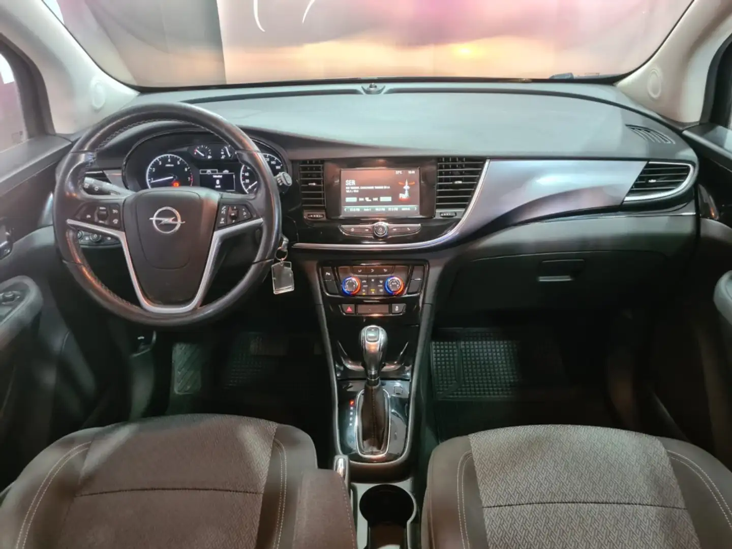 Opel Mokka X 1.4T Ultimate 4x2 Aut. Gris - 2