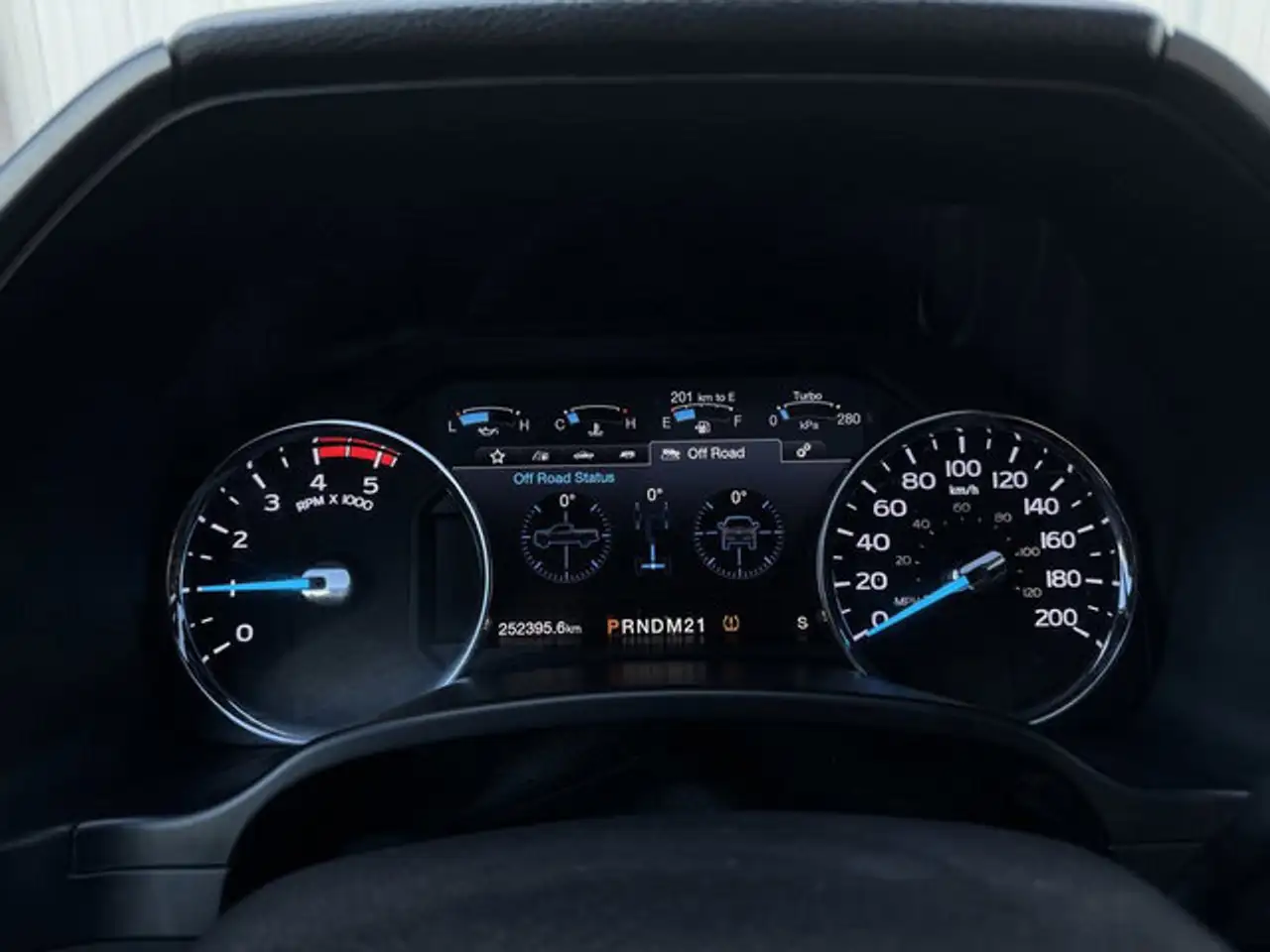 Ford F 350 снимка Ford F 350