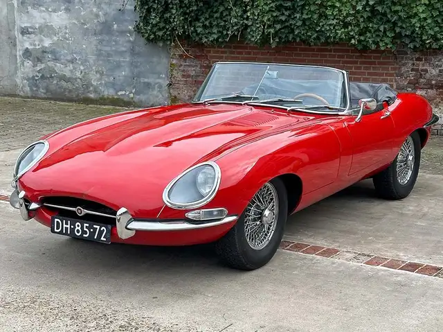 Jaguar E-Type 4.2 S1 OTS