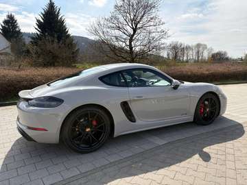 718 GTS PDK unfallfrei BOSE Sport Chrono Klappe