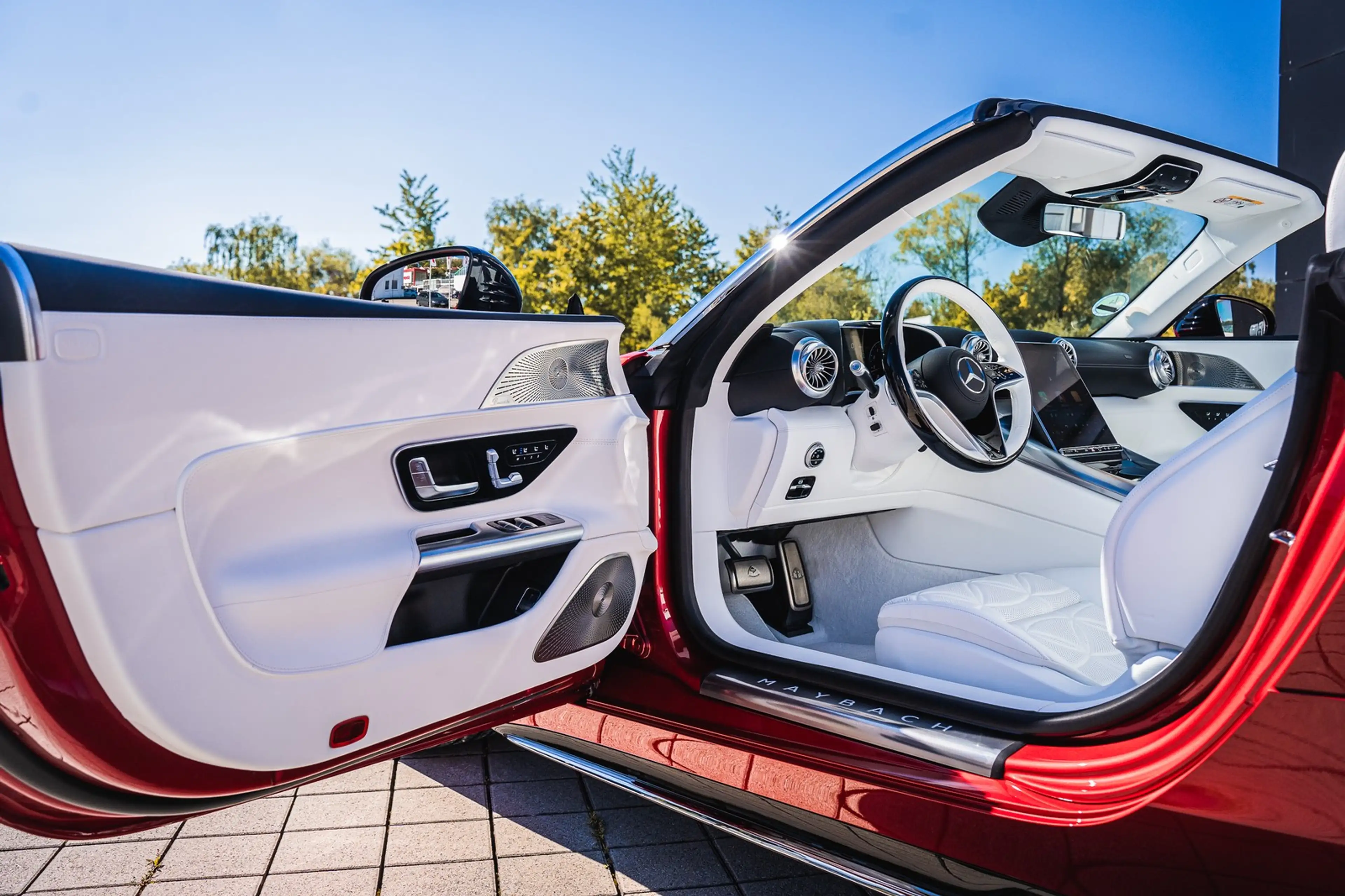 Maybach HOOD WITH MAYBACH PATTERN MONOGRAM SERIES — photo 7
