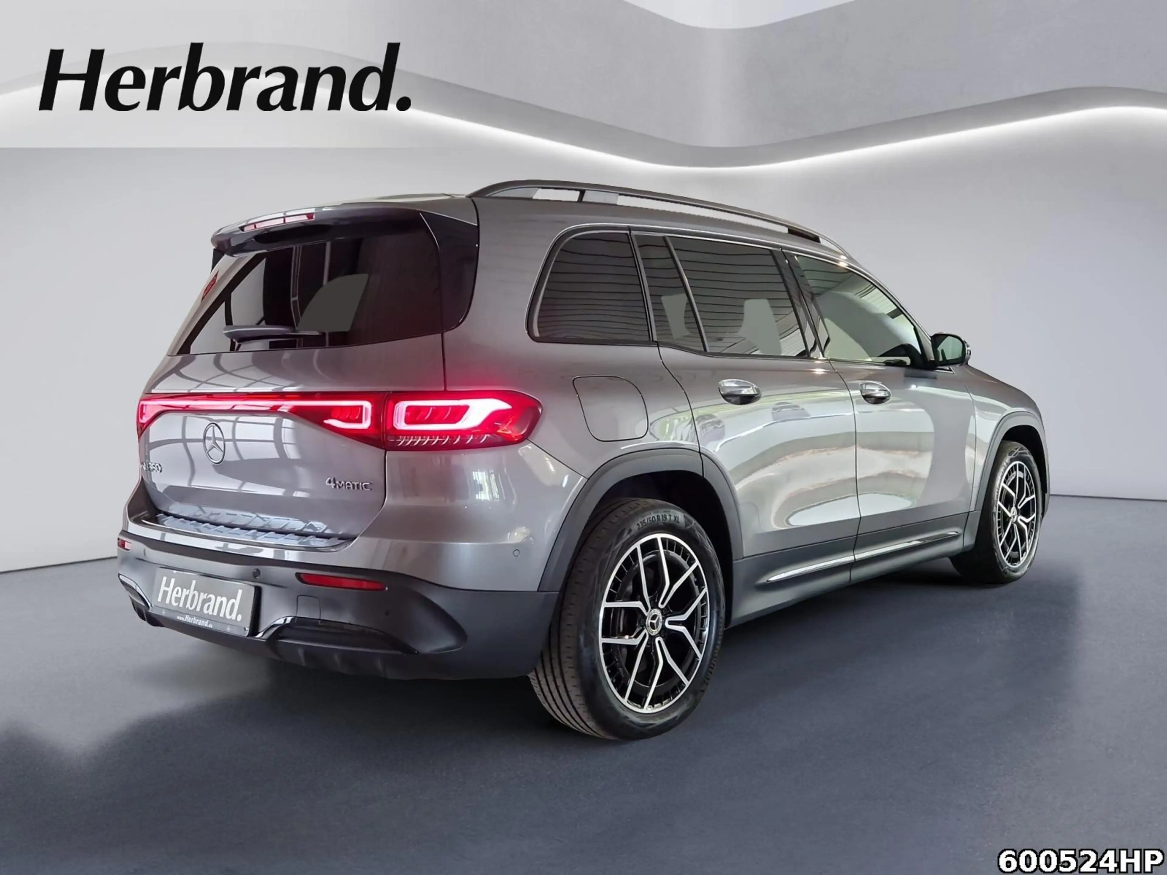 Mercedes-Benz EQB 350 4M AMG 7-sitzer Pano Memory Burmester — photo 3