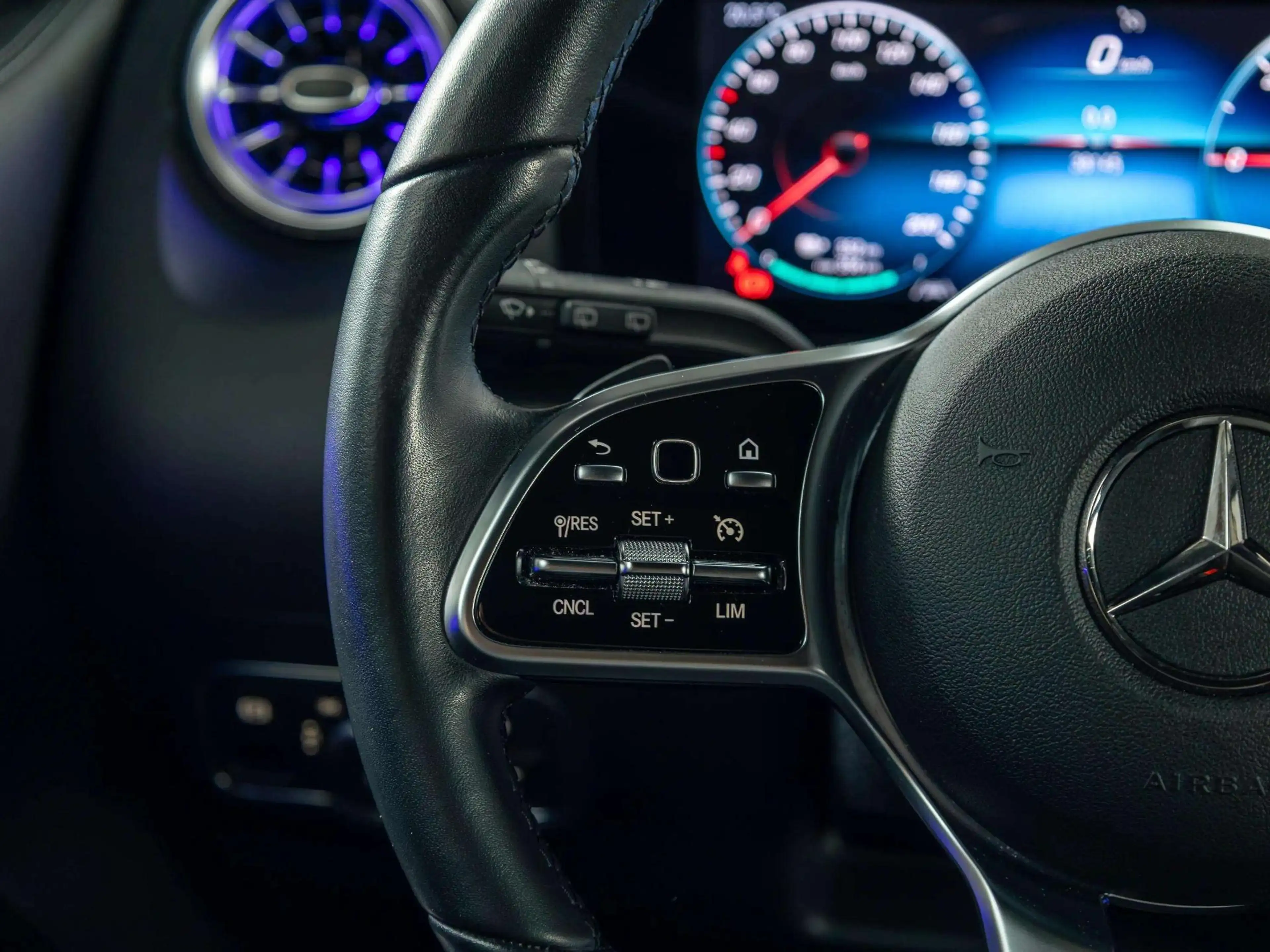 Mercedes-Benz EQA 250 Business Solution Luxury 67 kWh | Panorama dak — photo 15
