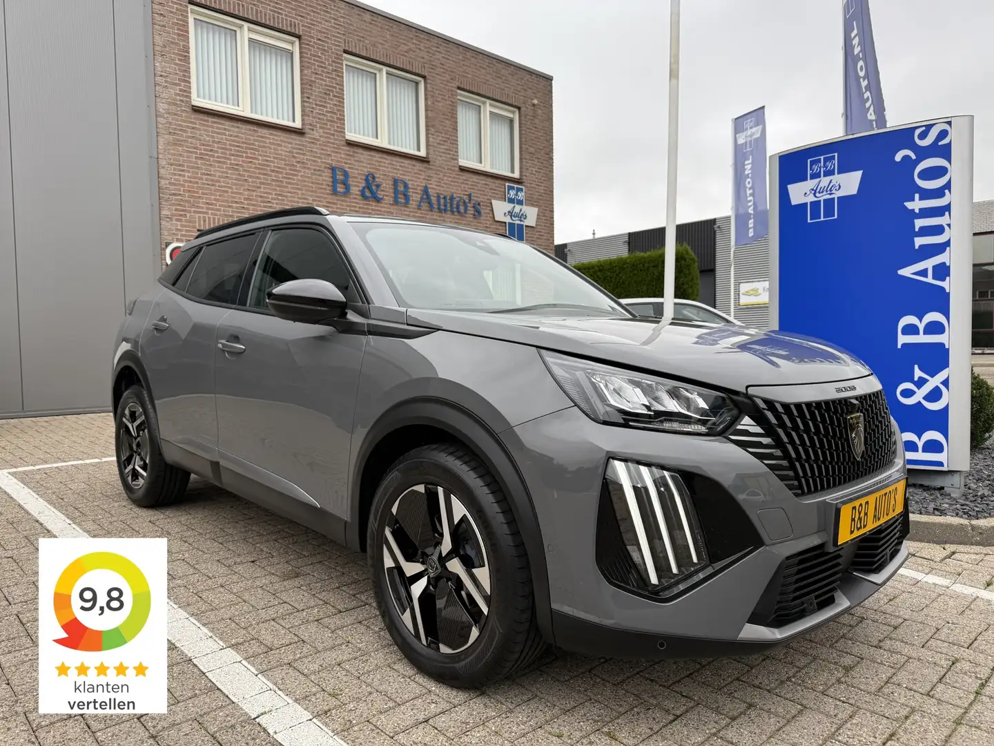 Peugeot 2008 1.2 PureTech 130pk Automaat Allure l ACC l BLIS l Grau - 1