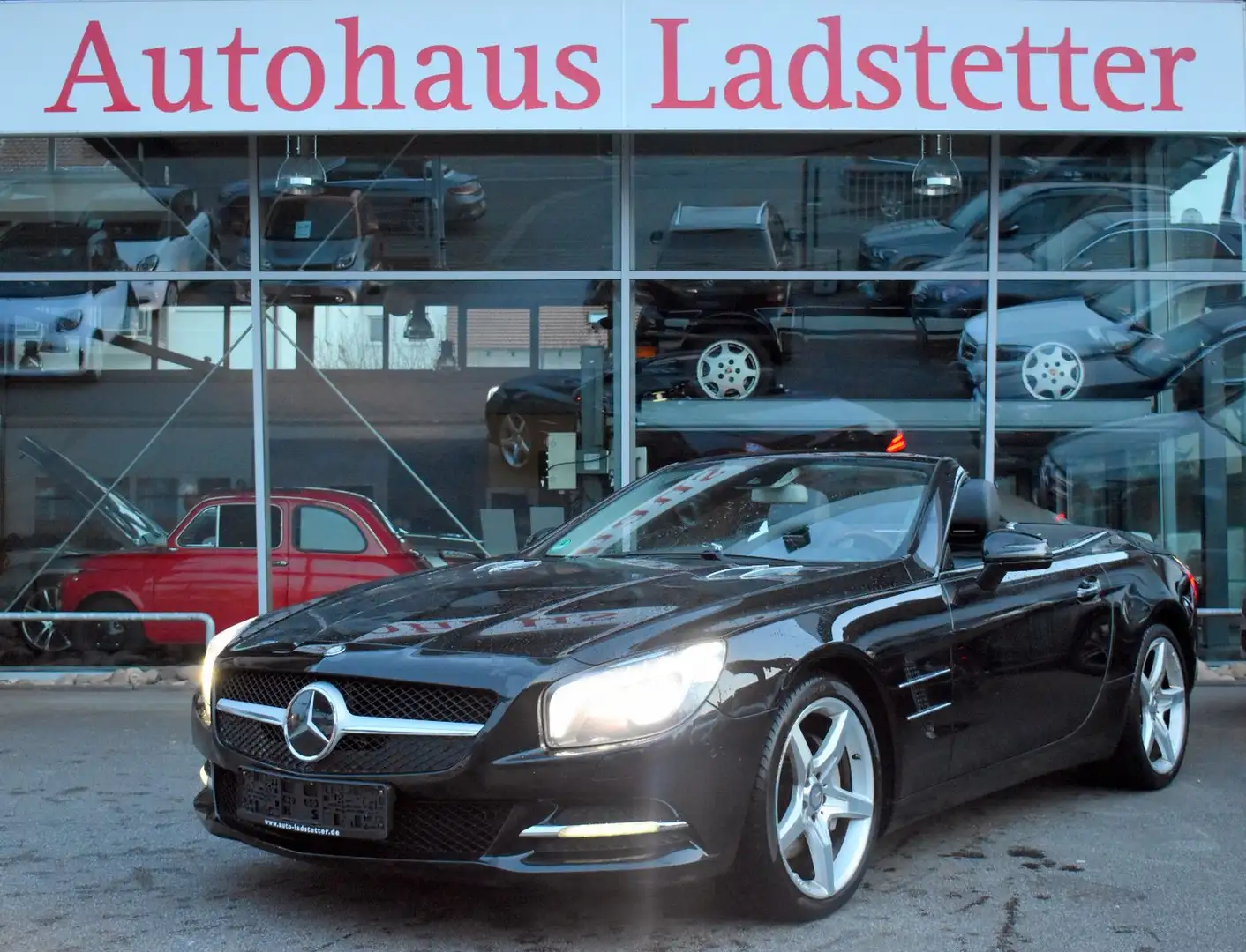 Mercedes-Benz SL 350 *1Hand*Pano*Xenon*Leder*Comand* Noir - 1