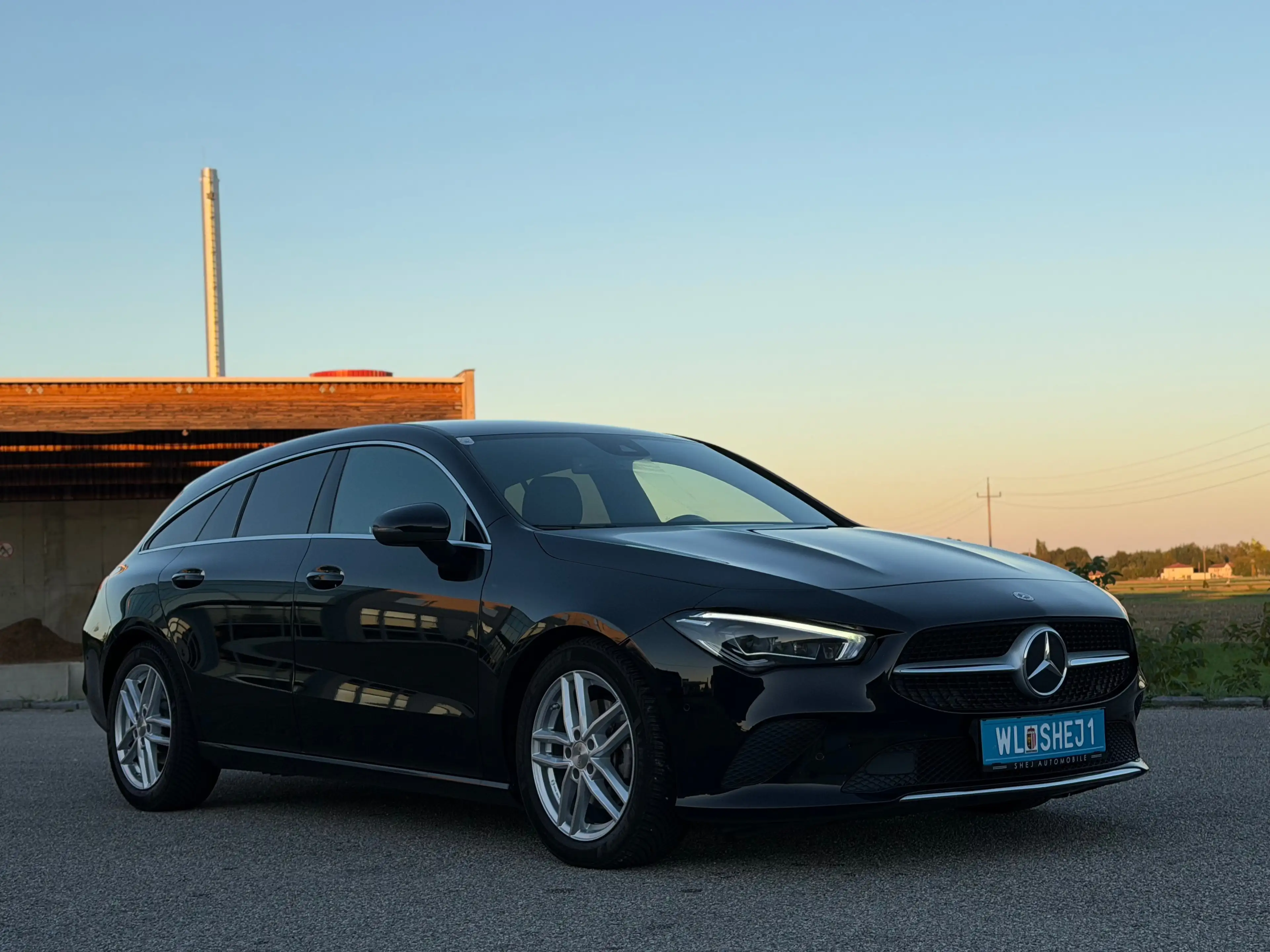 Mercedes-Benz CLA 200 CLA 200 d*1-Besitz*R-Kamera*AHK* — photo 2