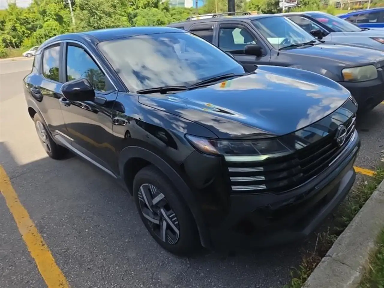 2025 Nissan Kicks