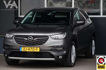 1.2 Turbo Innovation, keyless, CarPlay, cam.