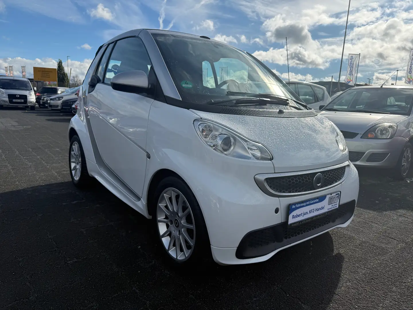 smart forTwo Cabrio Micro Hybrid Drive Klima S/H ALU Білий - 1