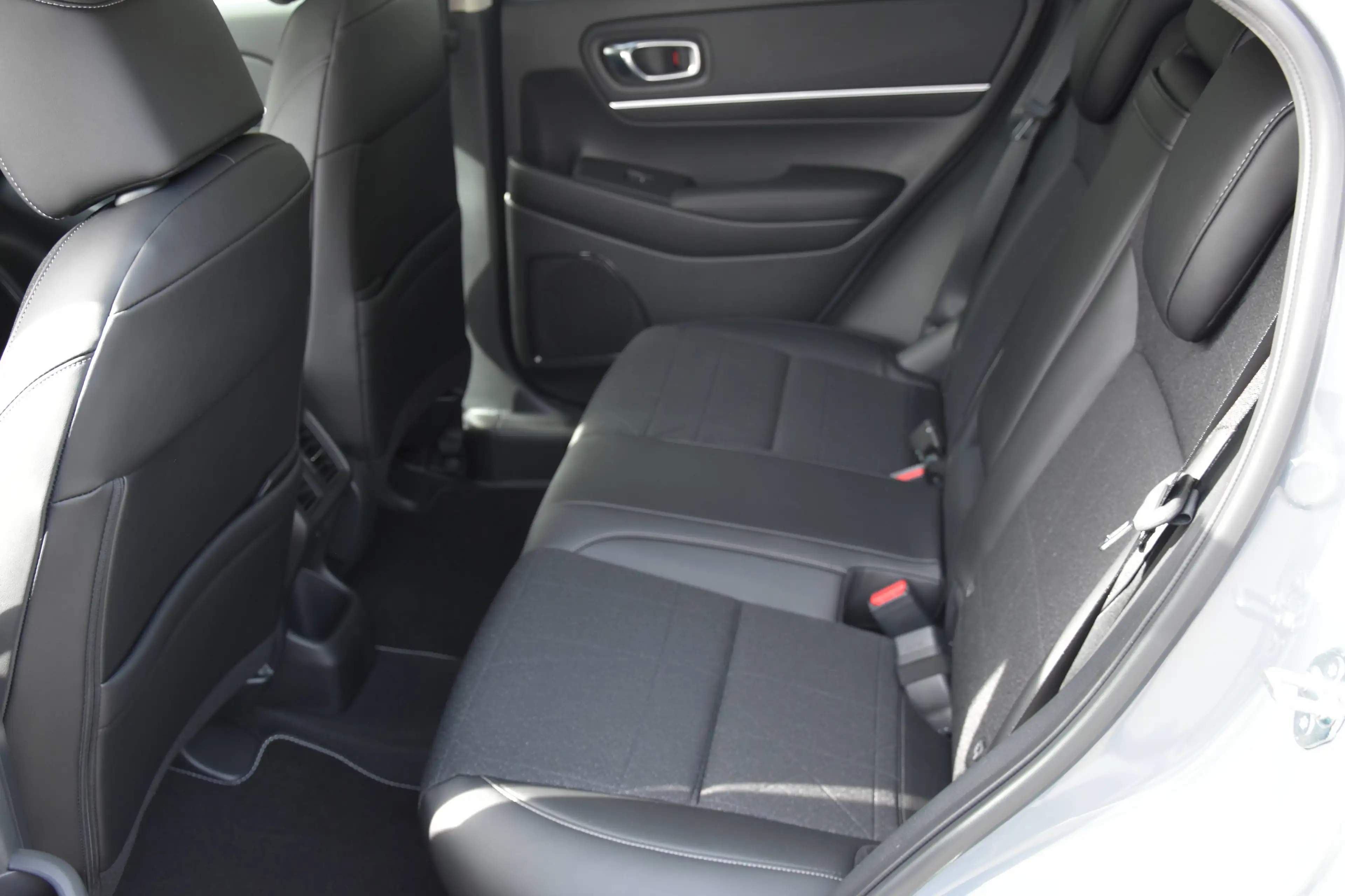 Honda HR-V e:HEV 1.5 i-MMD Hybrid Advance🥳sofort verfügbar🥳 — photo 14