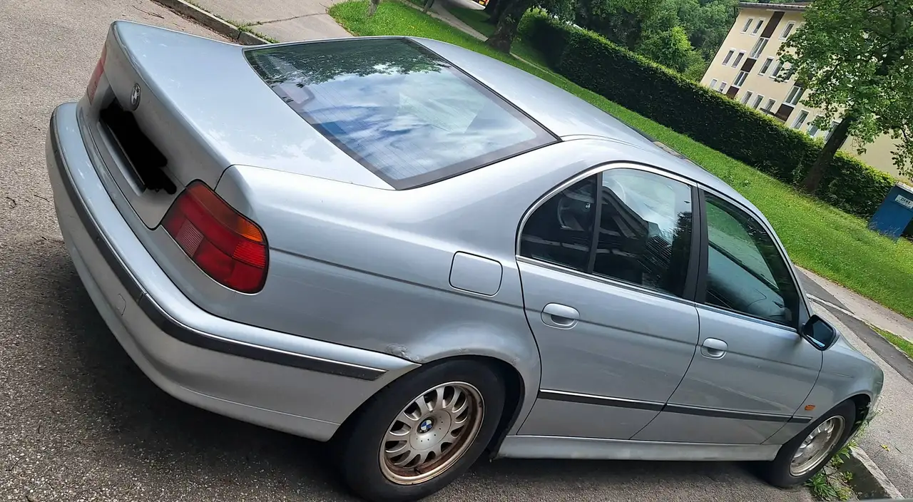 BMW 520i, foto 5