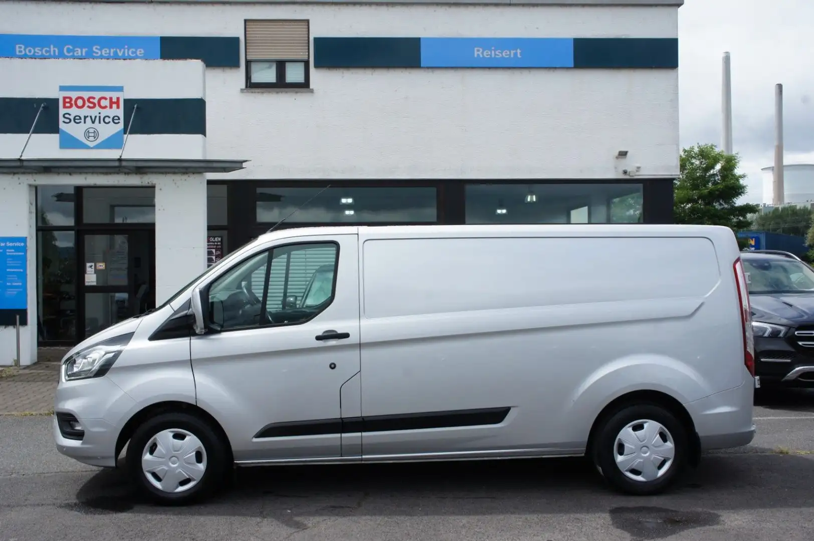 Ford Transit Custom 320 L2 Trend*BOTT*STDHZG*3SITZ*BT Plateado - 2