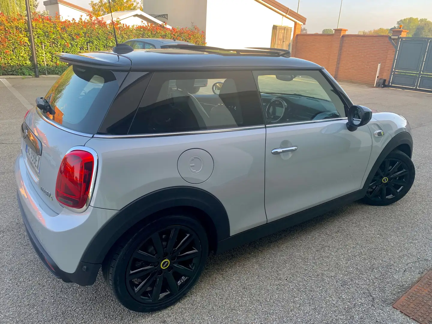 MINI Cooper SE Mini 3p Cooper SE XL auto Argento - 2