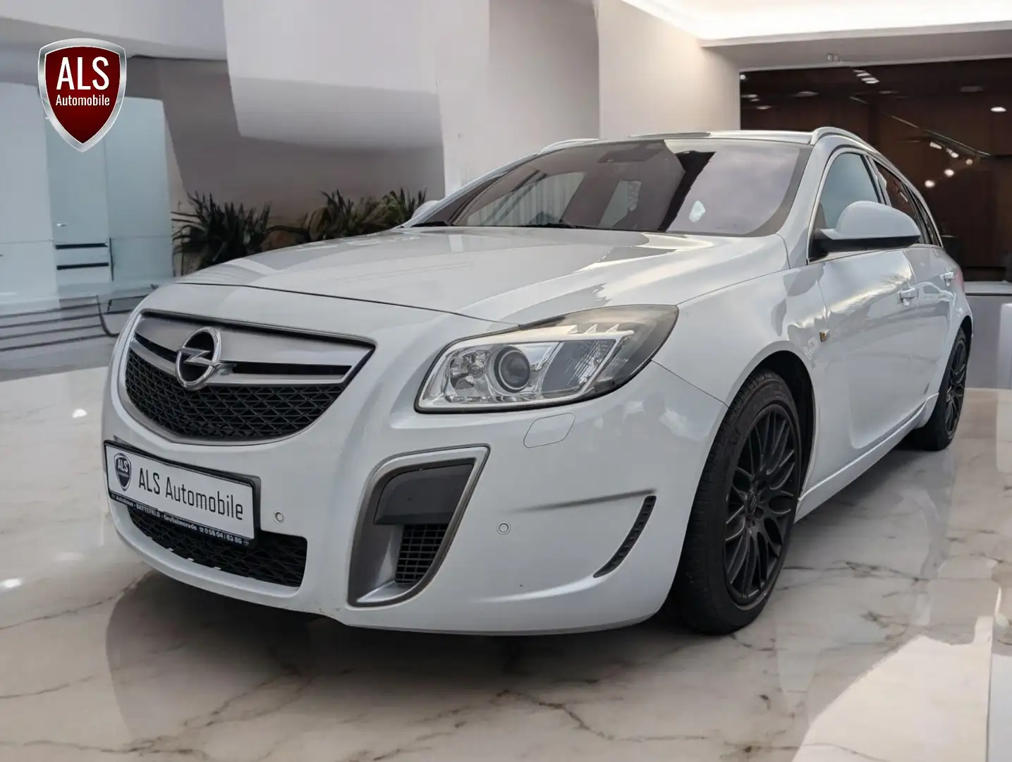 Opel Insignia Opel Insignia A Sports Tourer OPC 4x4"Prins LPG" Blanc - 1