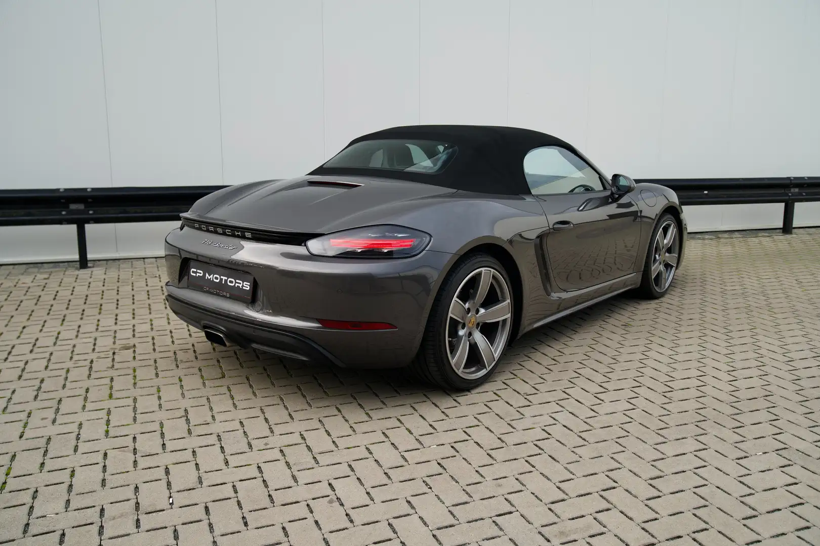 Porsche 718 BOXSTER | AUTOMAAT | NAVI | SERVICE HISTORY Grigio - 2