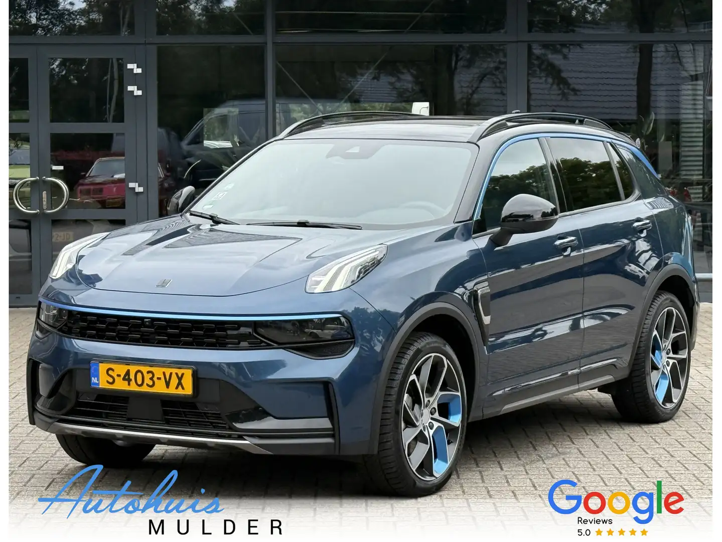 Lynk & Co 01 1.5/Panoramadak/Apple carplay/Cruise/Camera 360/Zw Blauw - 1