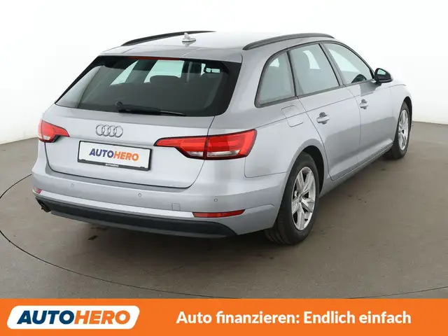 Audi A4 view 6