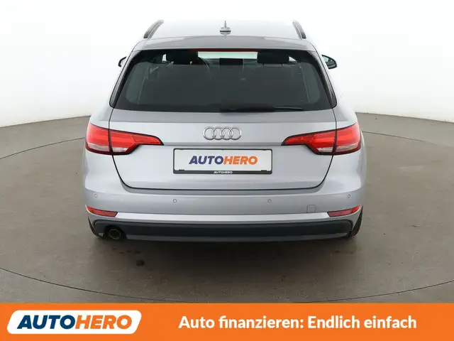 Audi A4 view 5
