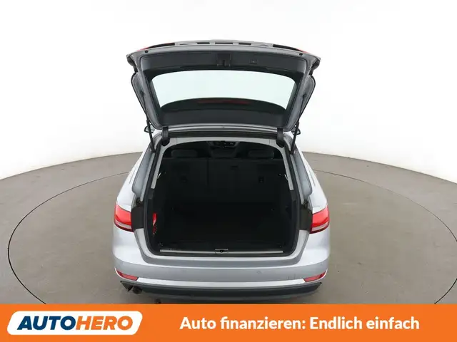 Audi A4 view 17