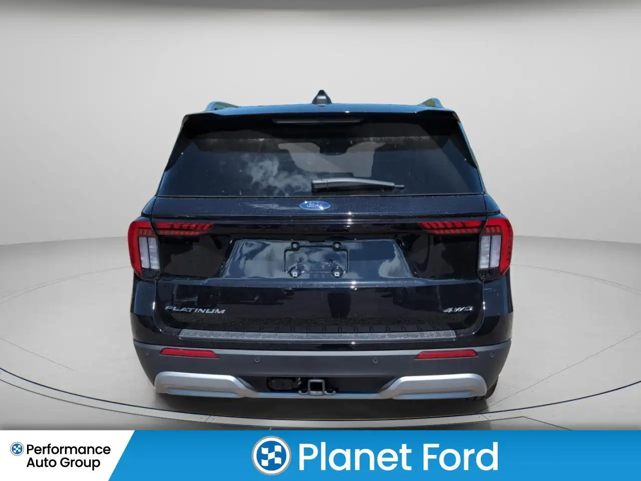 Ford Explorer снимка Ford Explorer