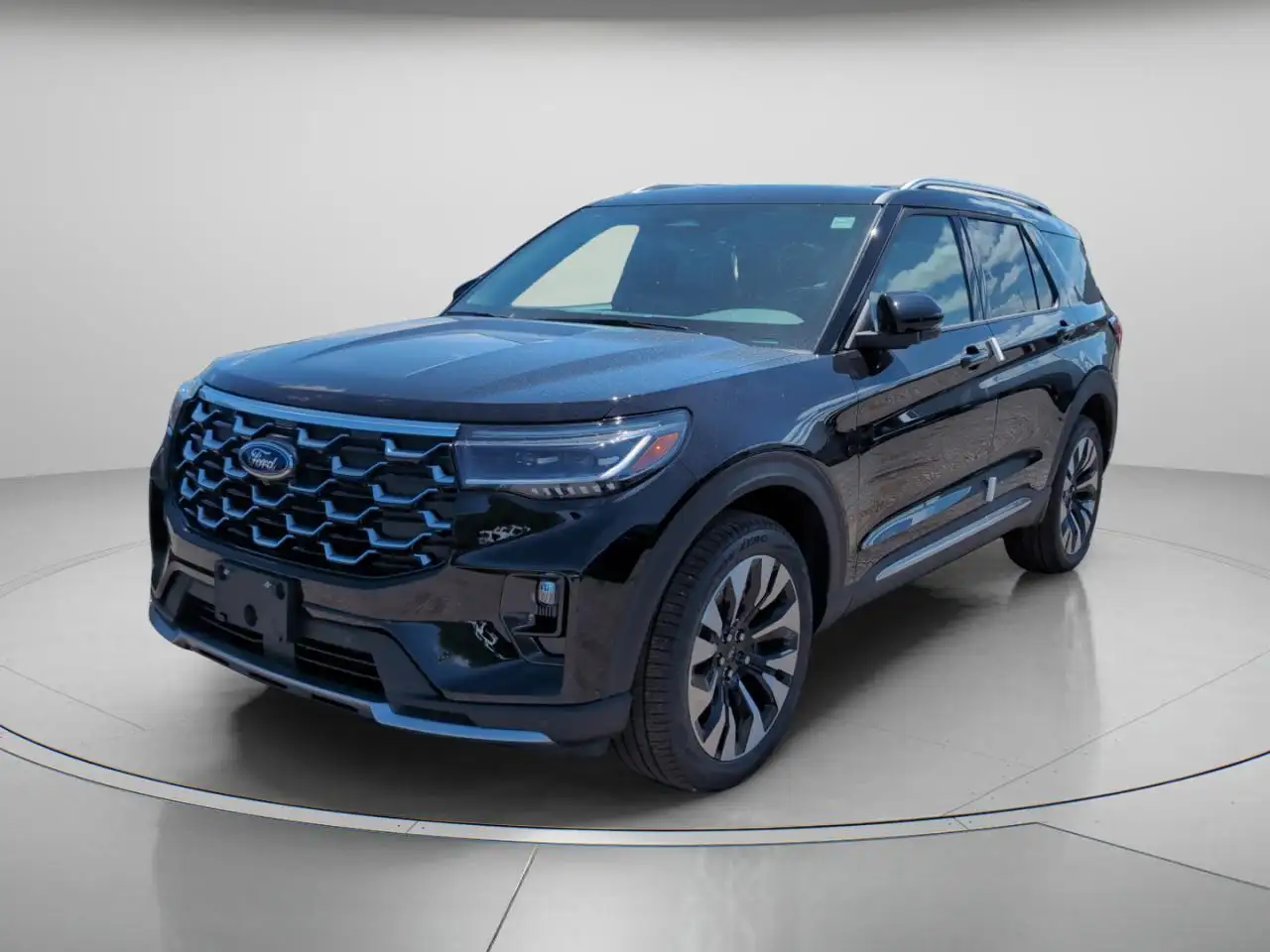 Ford Explorer снимка Ford Explorer