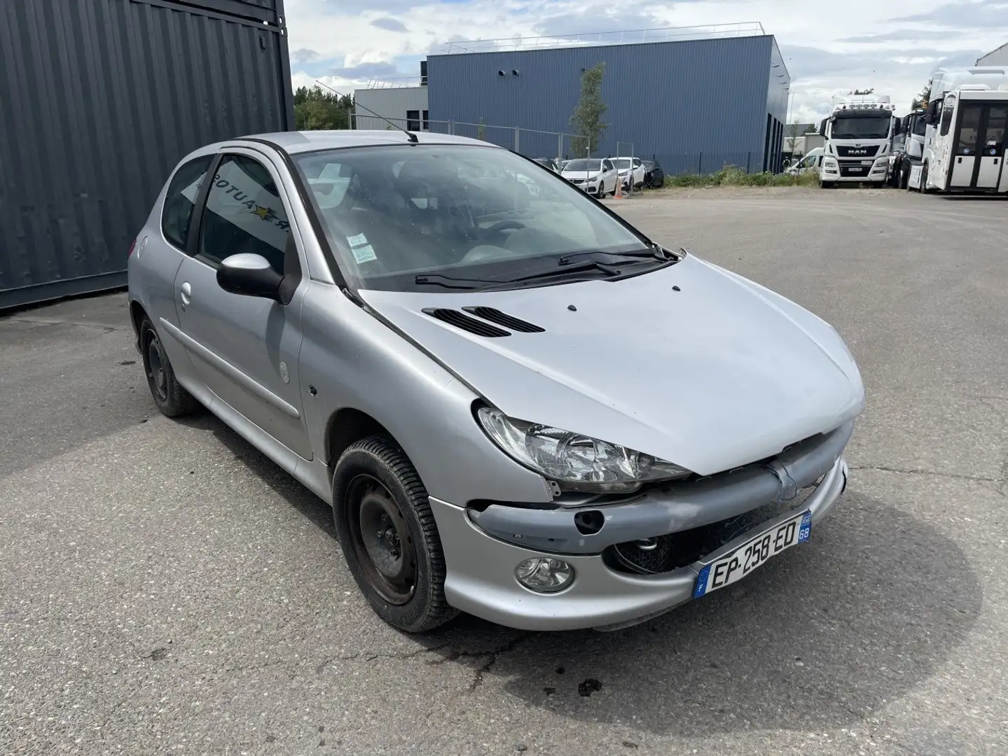 Peugeot 206 206 1.4e 75ch Génération Gris - 2