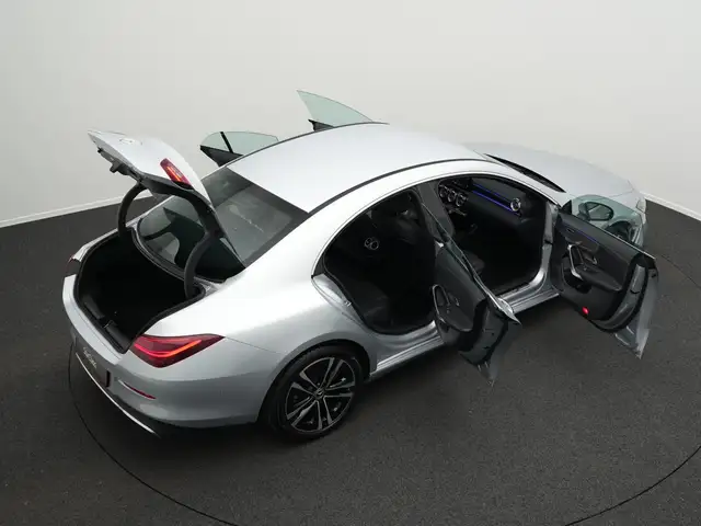 Mercedes-Benz Cla view 15